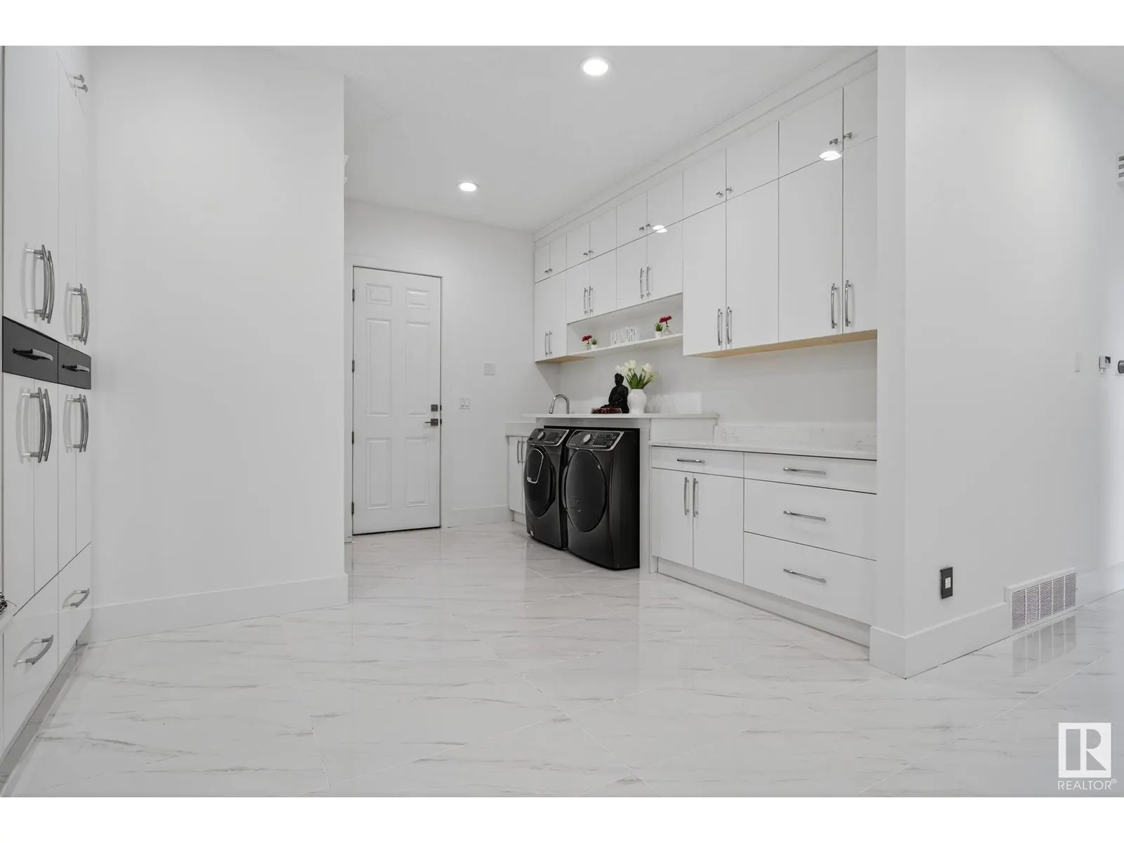 #315 52327 RGE ROAD 233