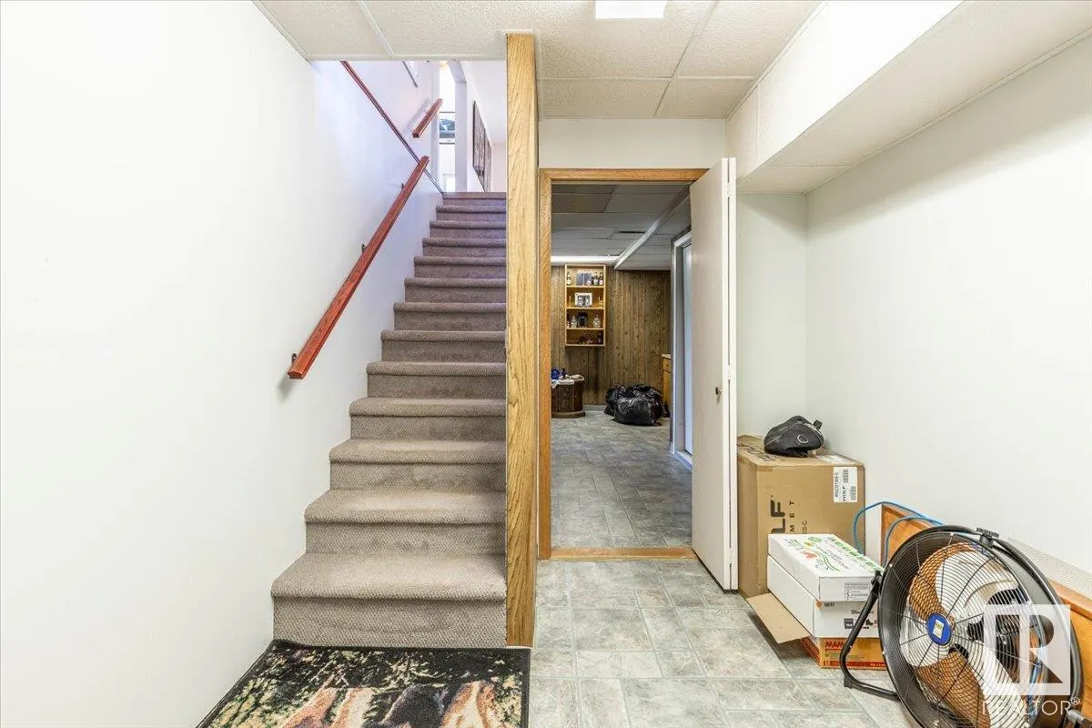 #8 465070 RGE ROAD 20