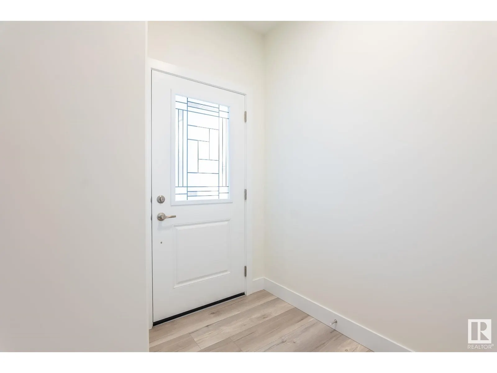 60 Hemingway CR
