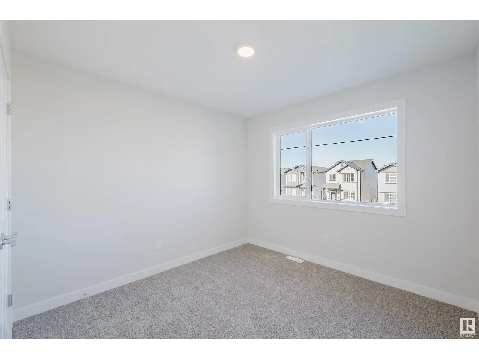 5107 71 ST