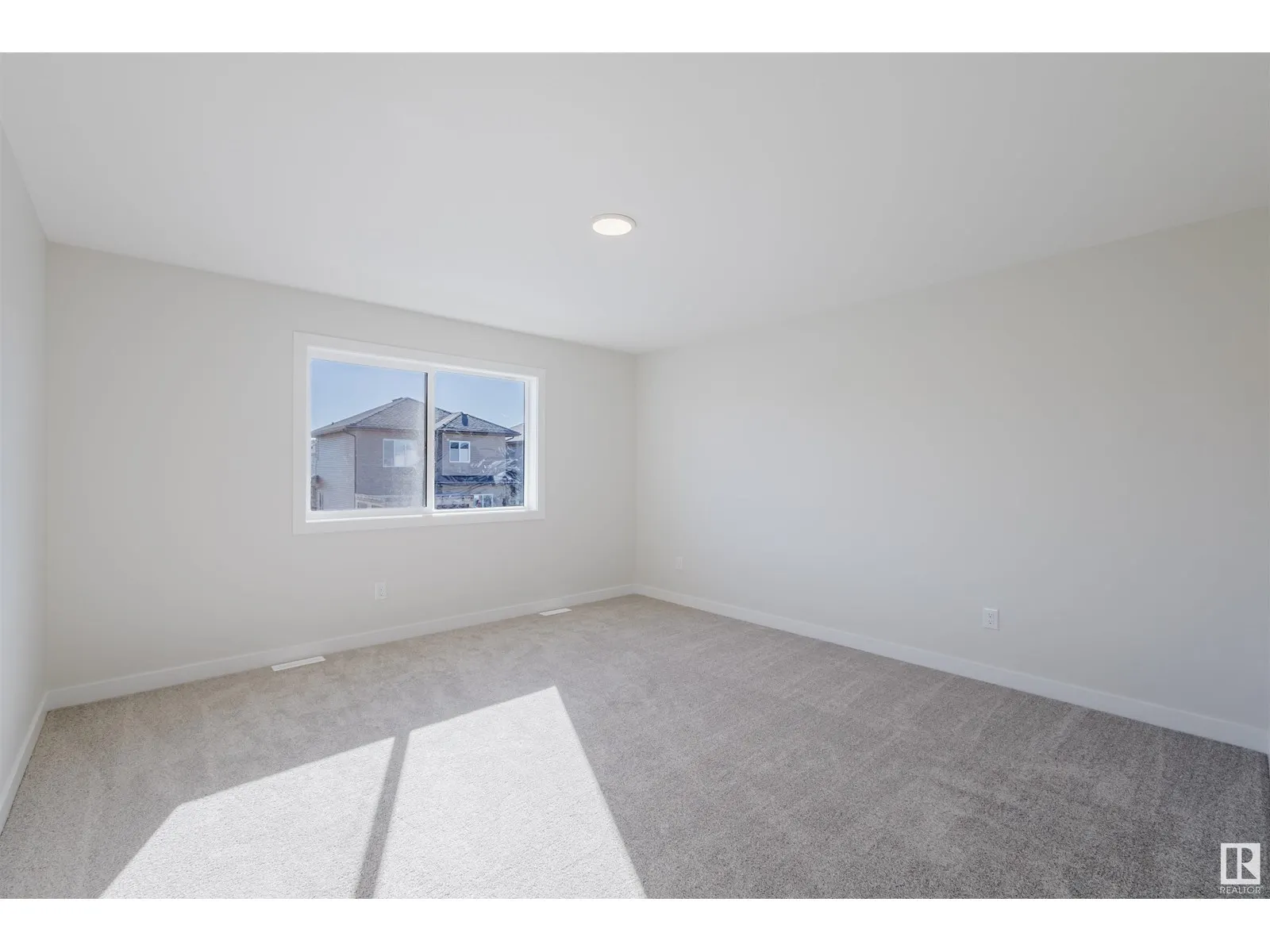 5107 71 ST