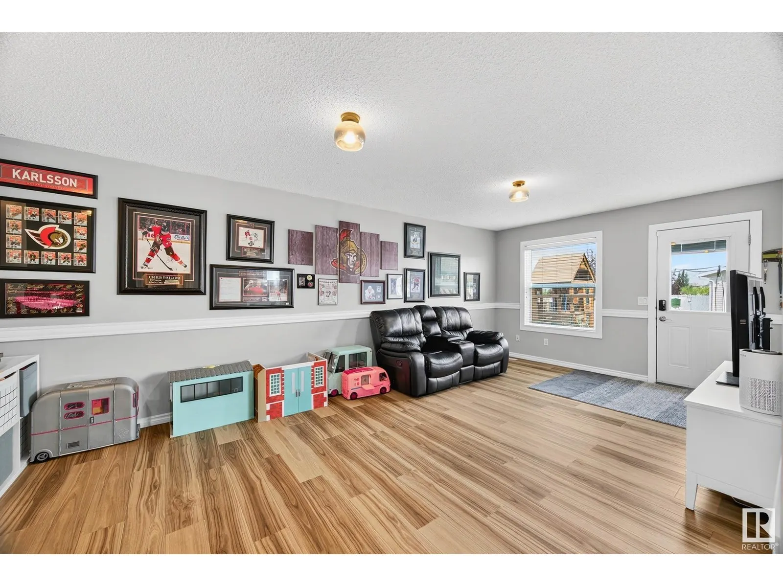 3117 49 ST