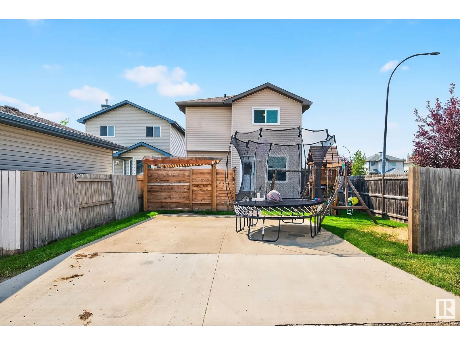 3117 49 ST