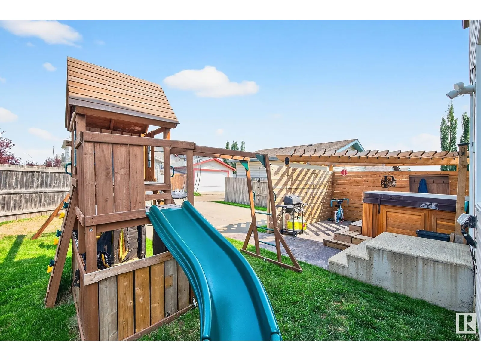 3117 49 ST
