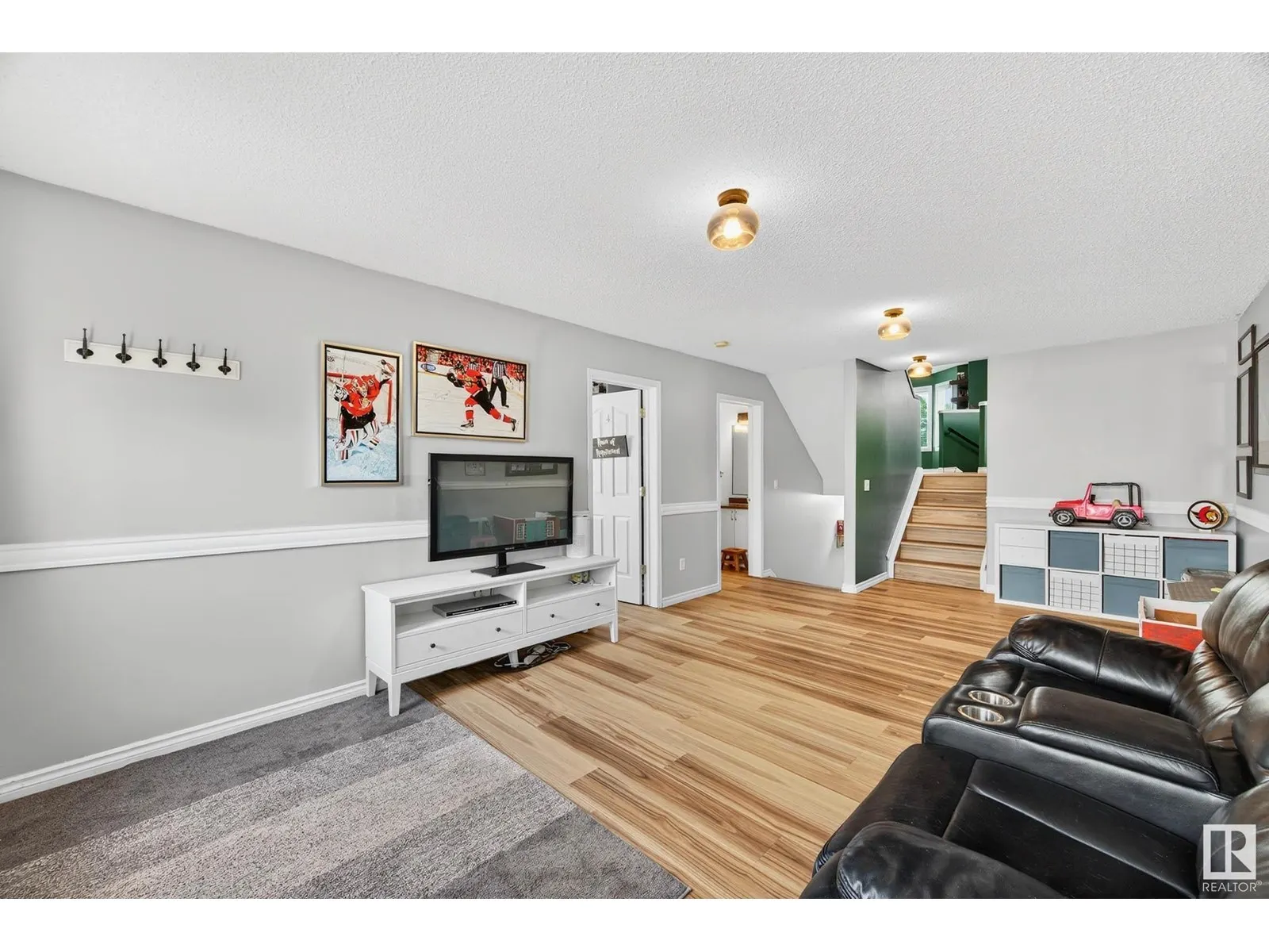 3117 49 ST