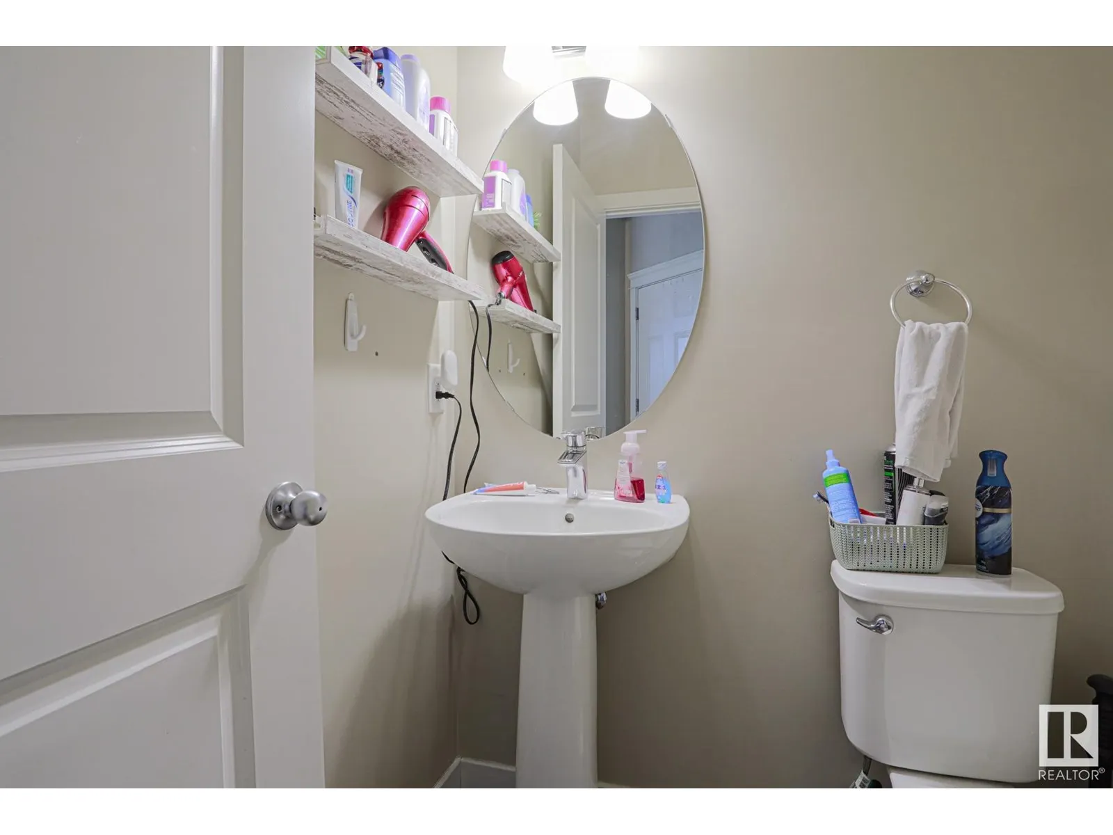 141 MCLAUGHLIN DR