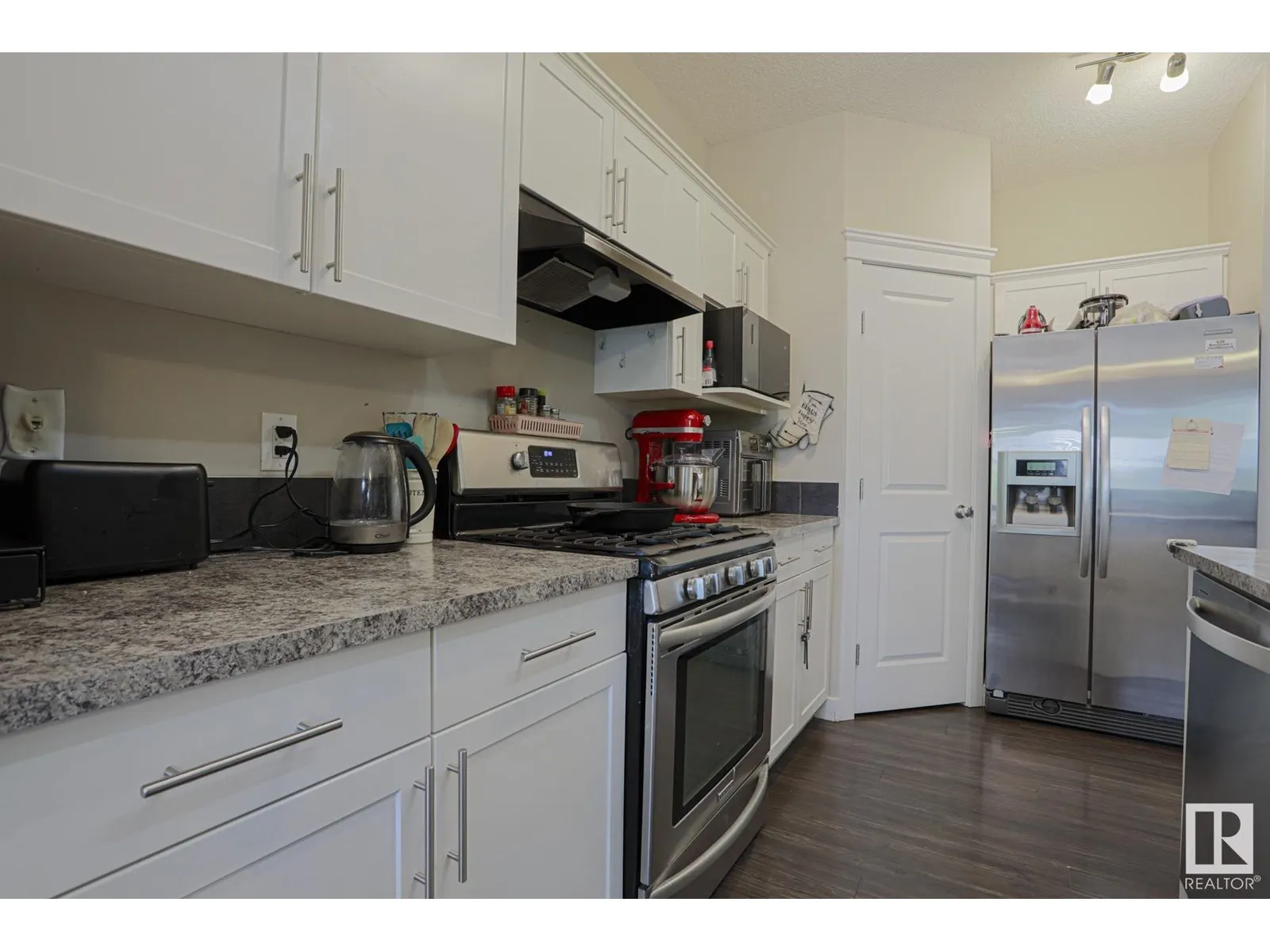 141 MCLAUGHLIN DR