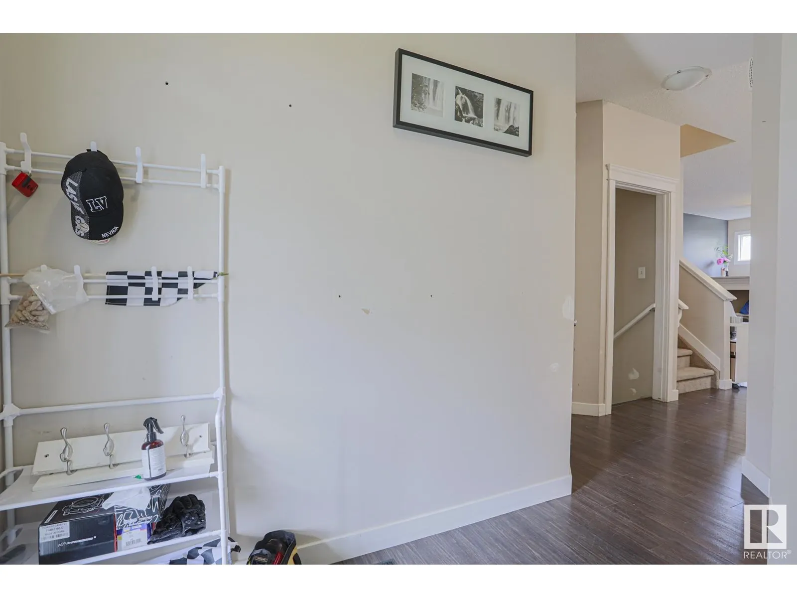 141 MCLAUGHLIN DR