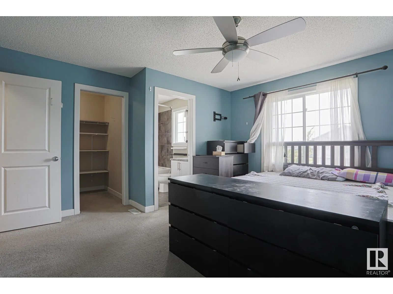 141 MCLAUGHLIN DR