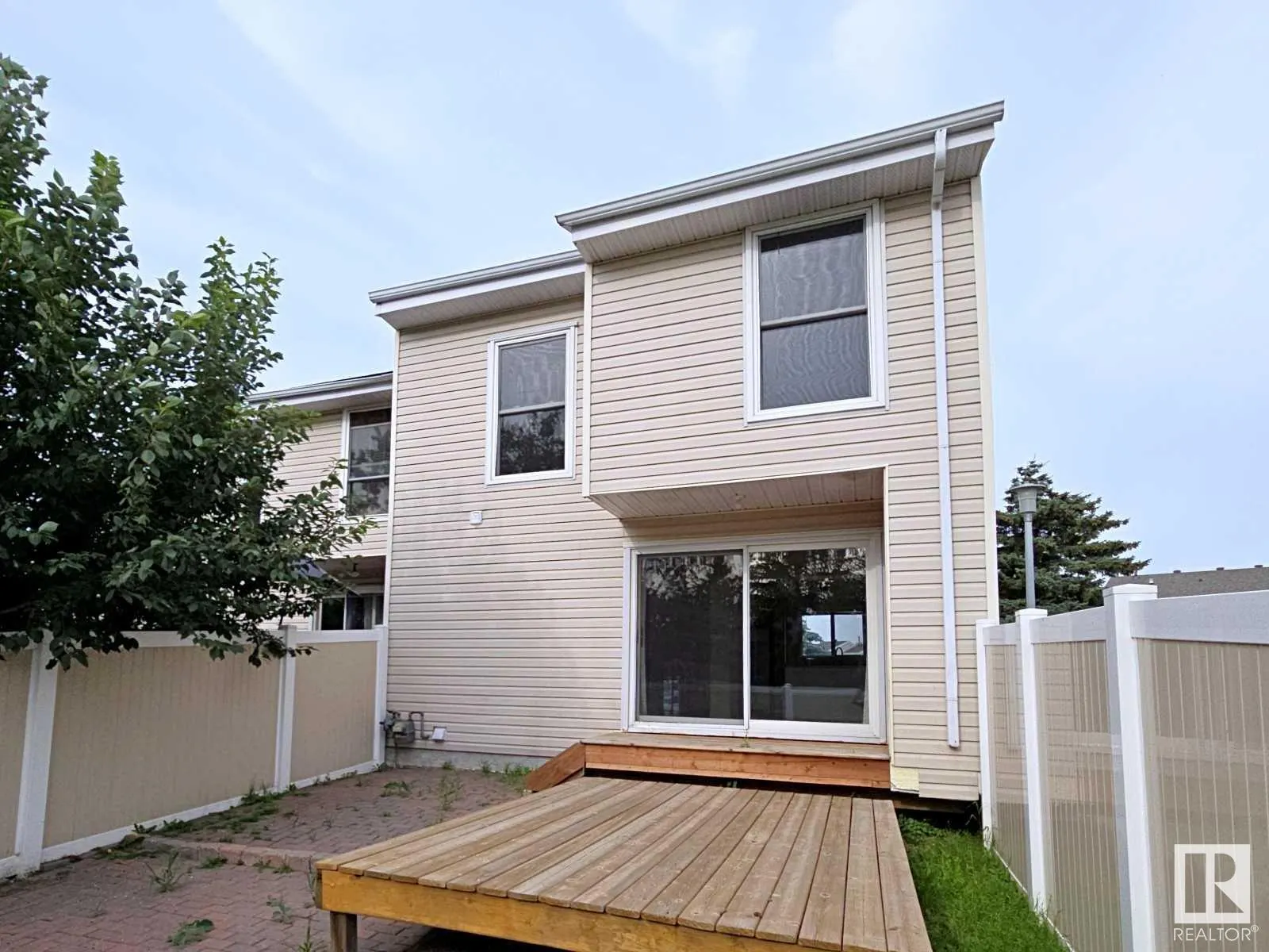 14458 56 ST NW