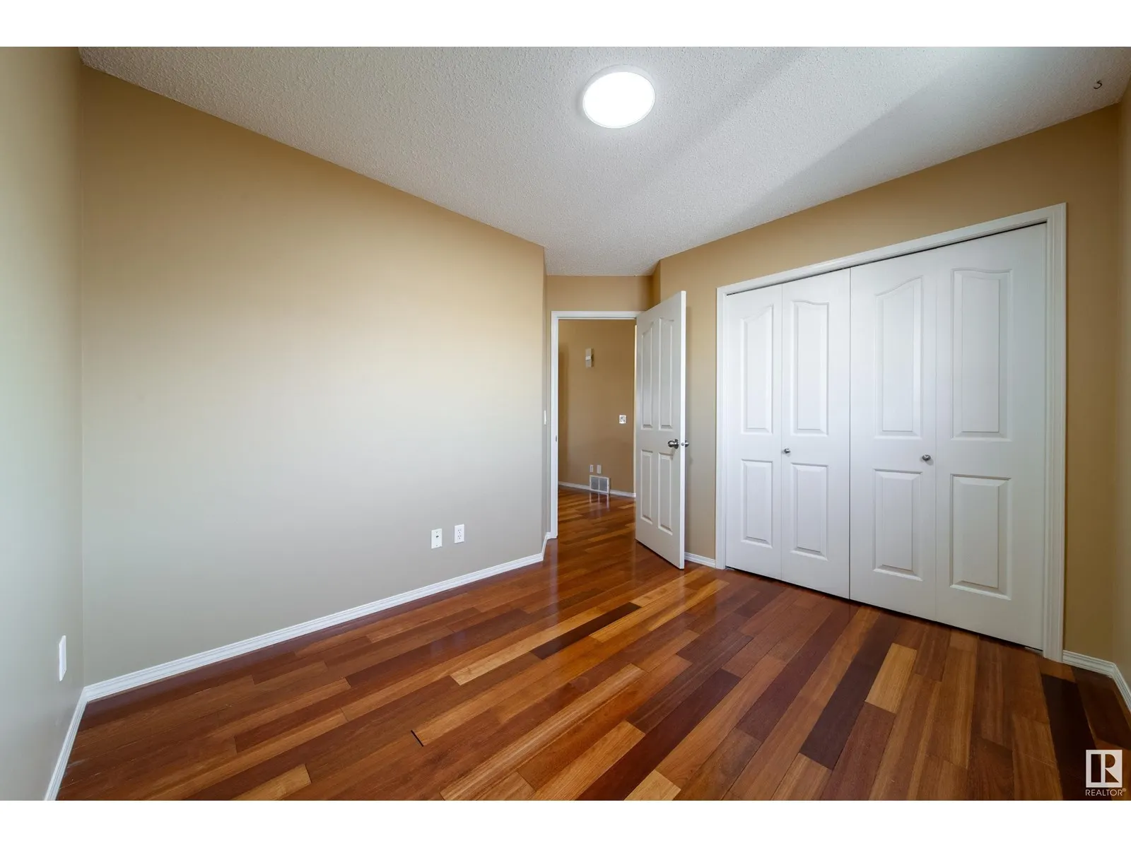 13023 35 ST NW NW