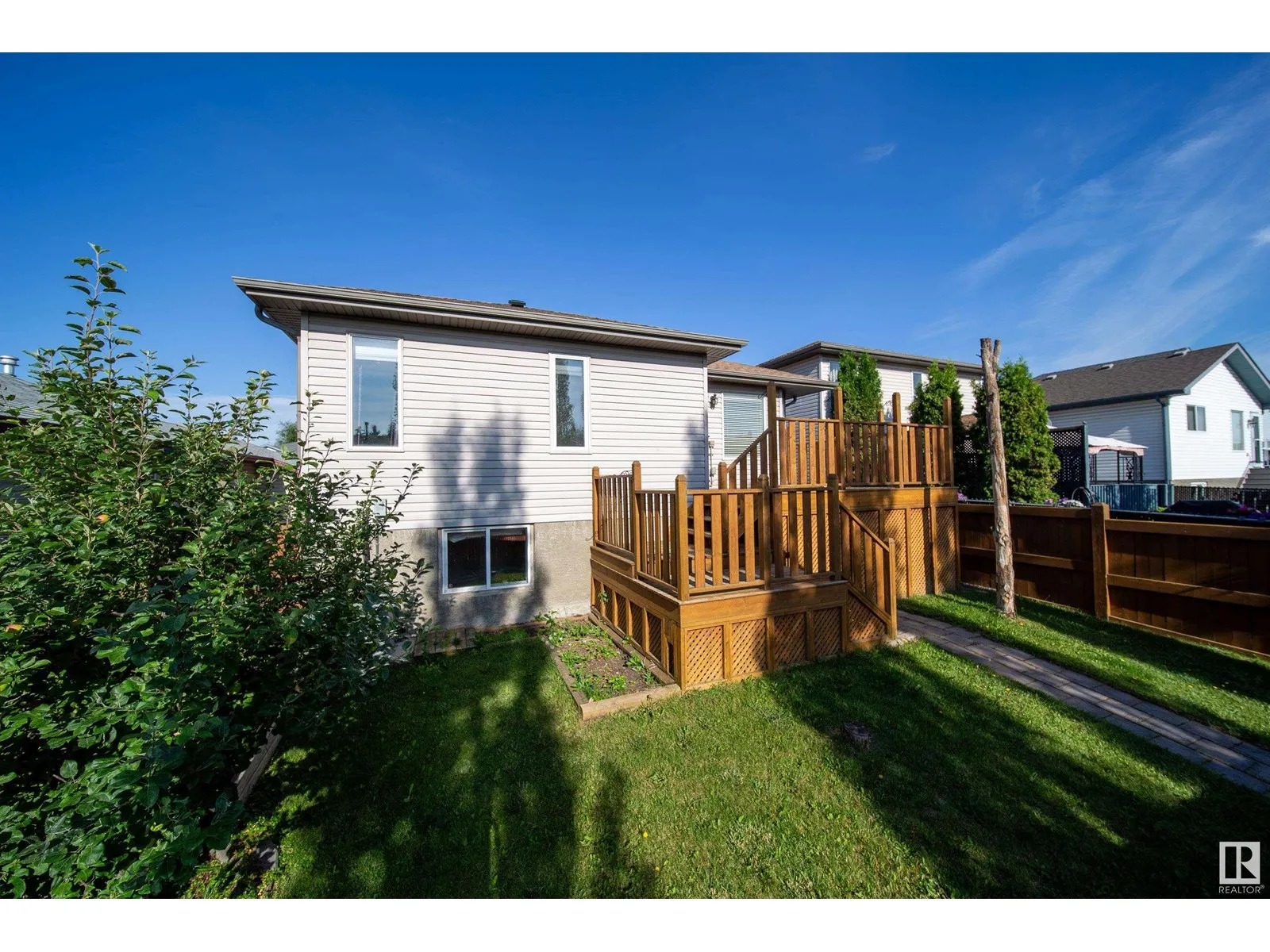 13023 35 ST NW NW