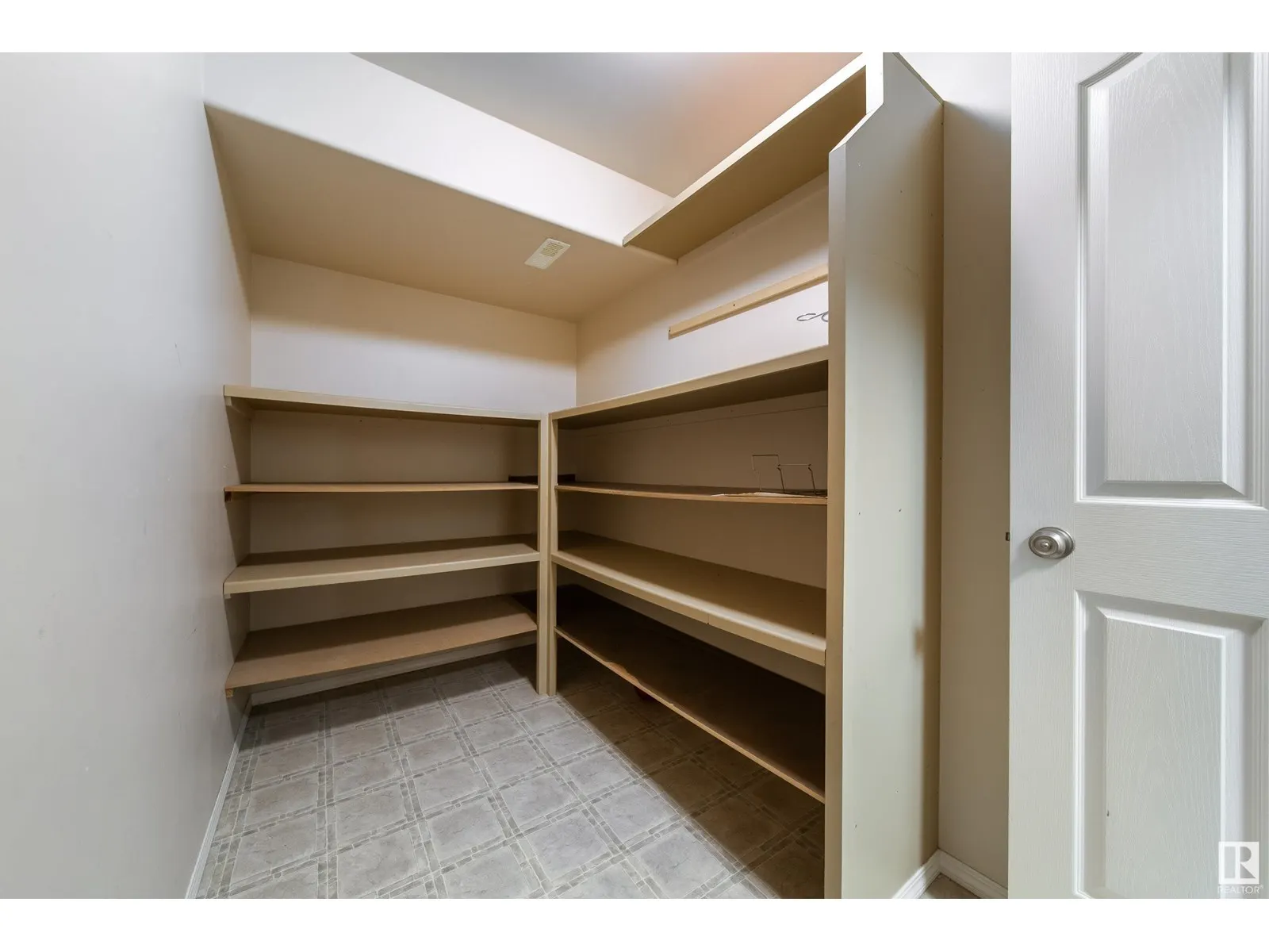 13023 35 ST NW NW
