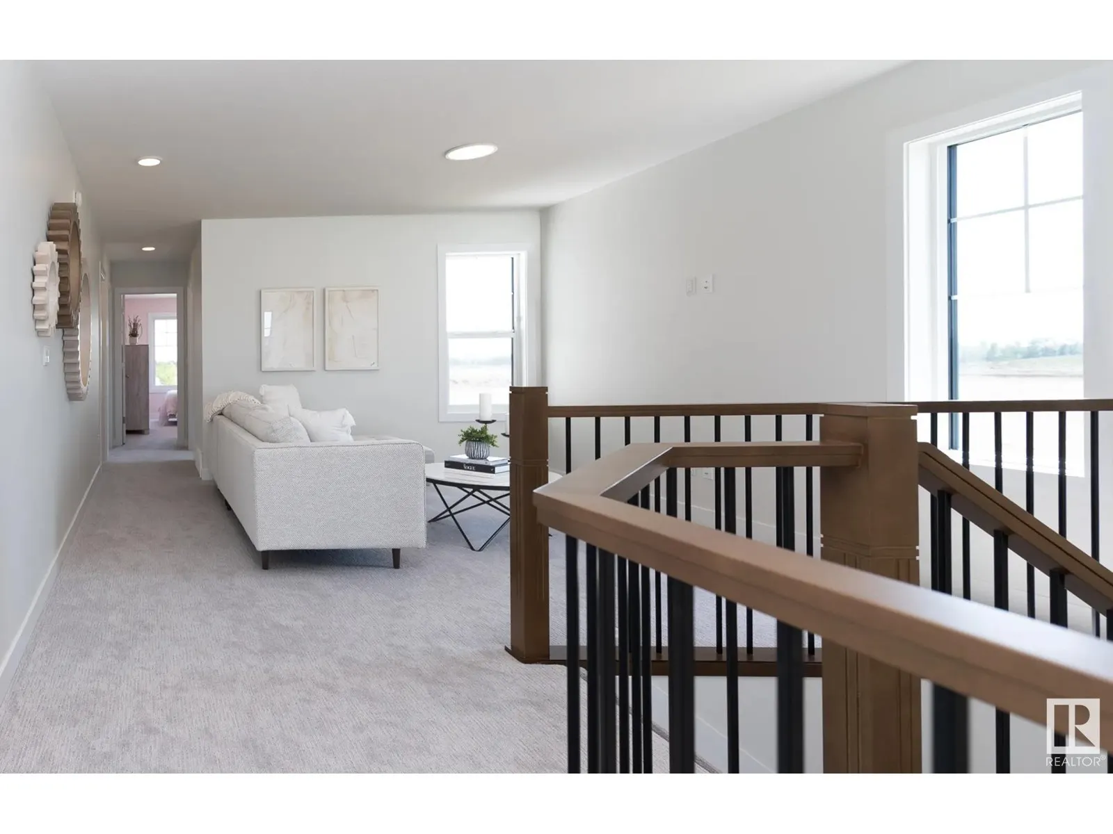 2504 158 ST SW