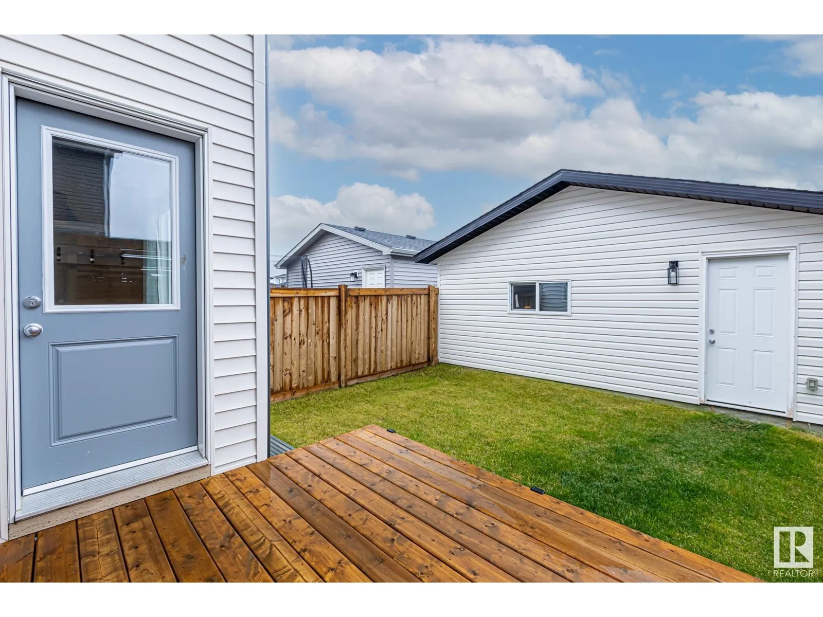 264 ROLSTON WD