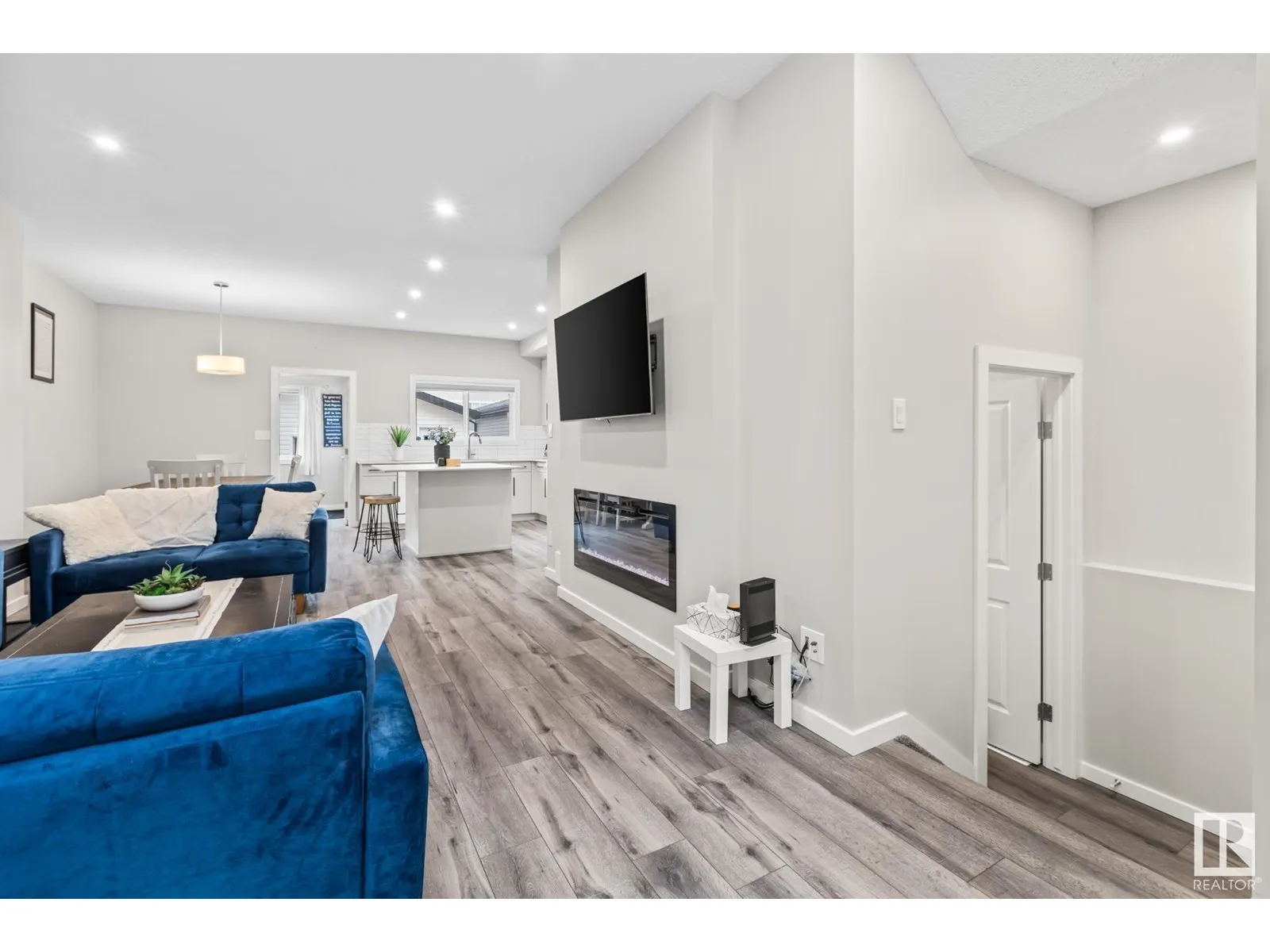 264 ROLSTON WD