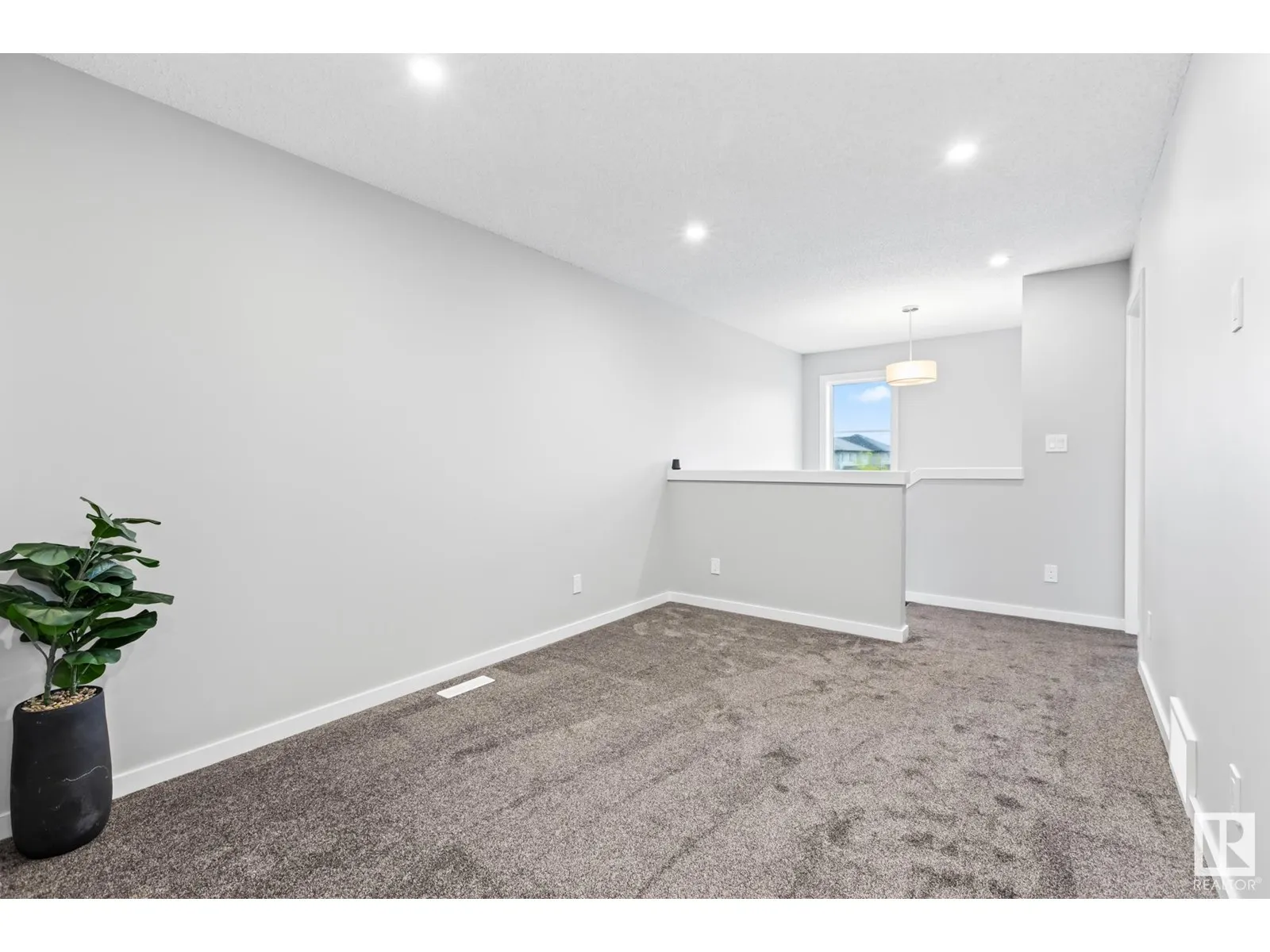 264 ROLSTON WD