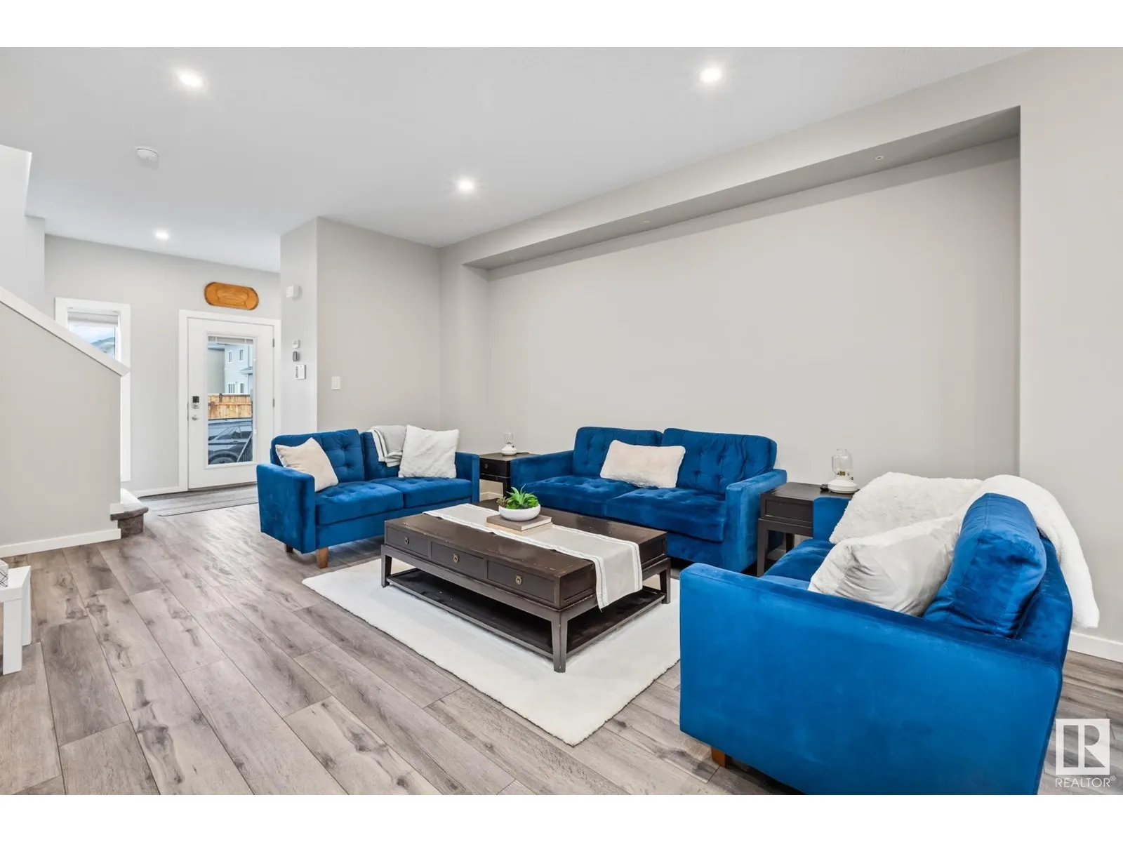 264 ROLSTON WD