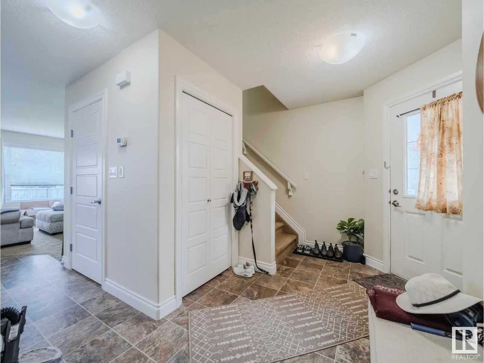 74 RED CANYON WY