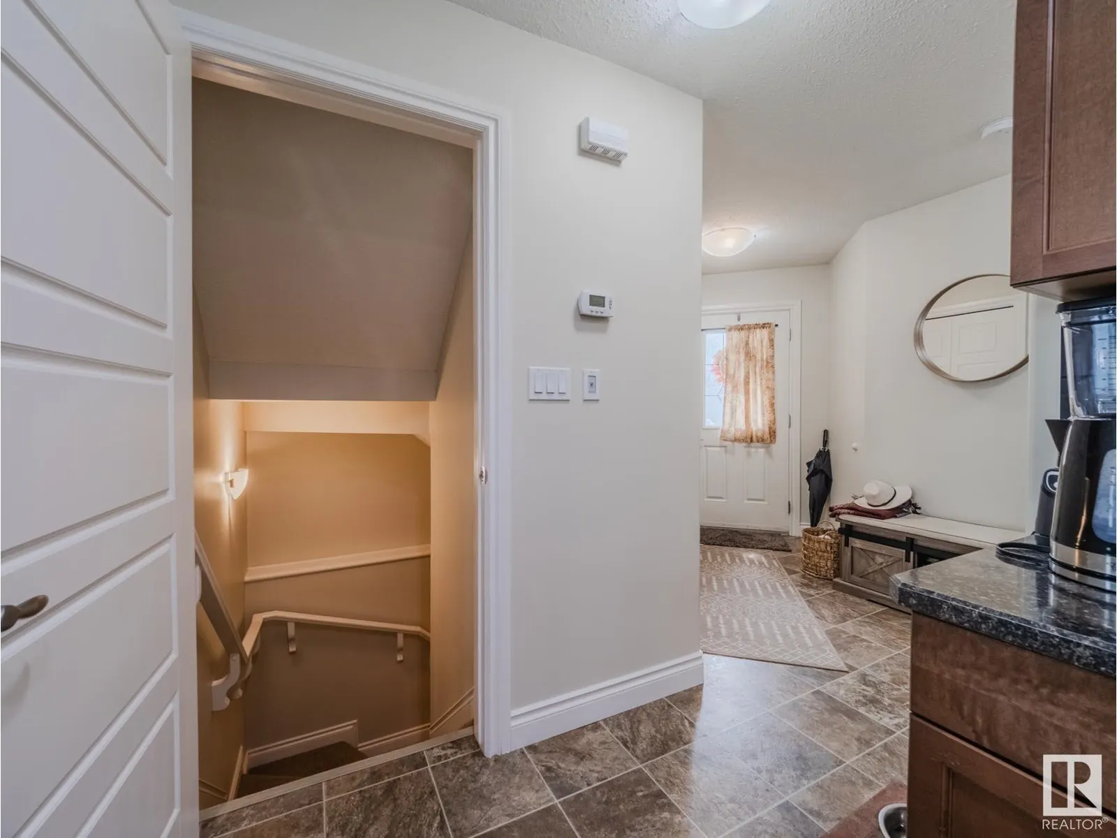 74 RED CANYON WY