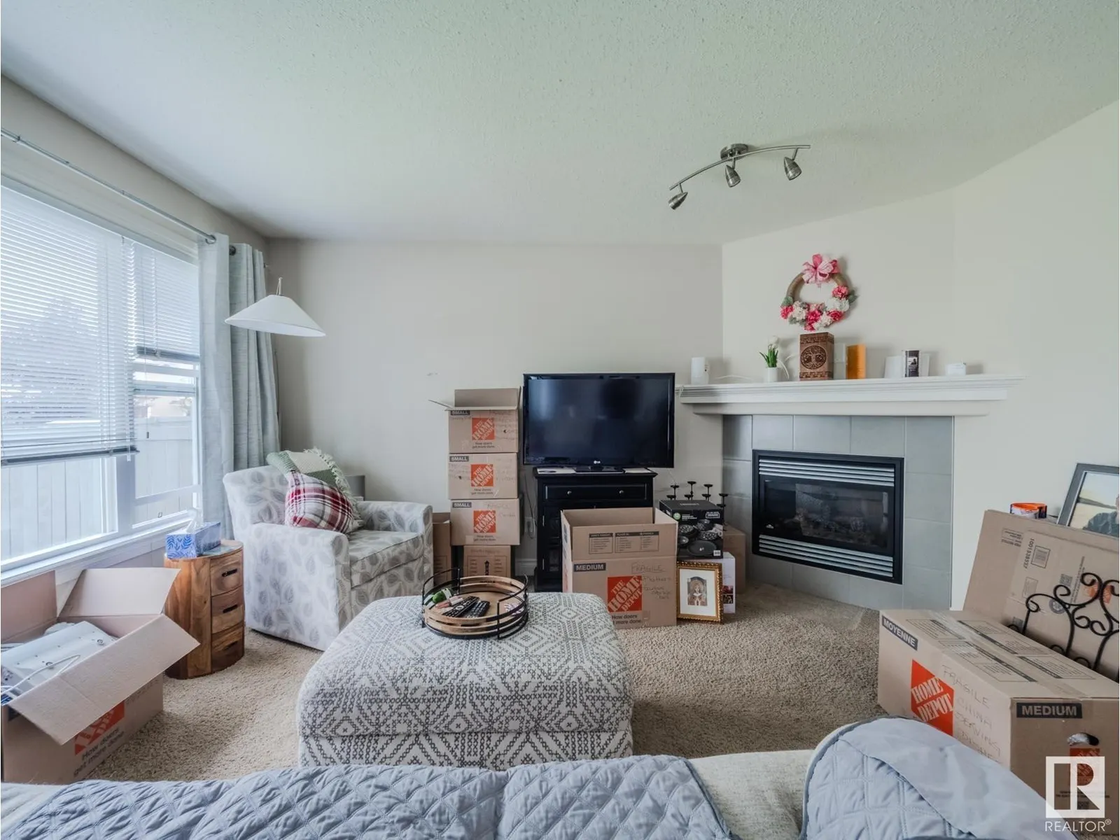 74 RED CANYON WY