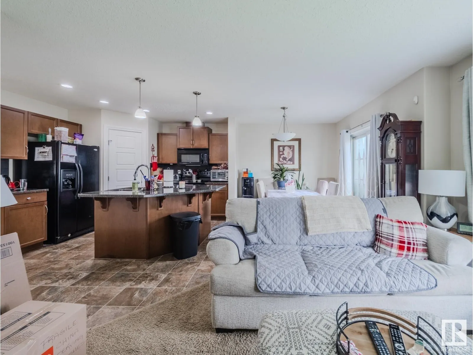 74 RED CANYON WY