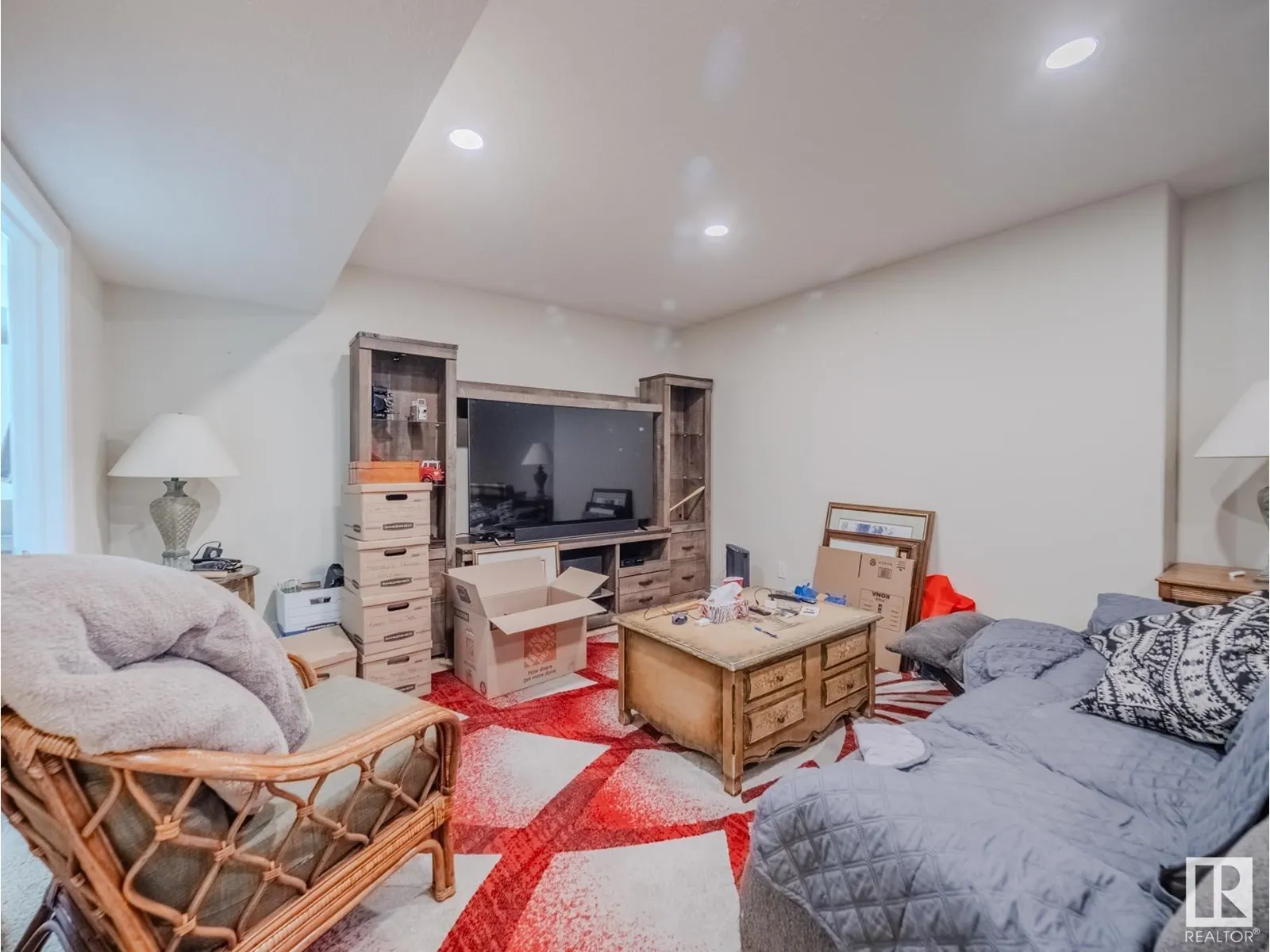 74 RED CANYON WY