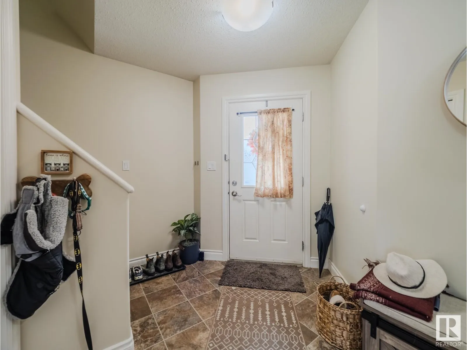 74 RED CANYON WY