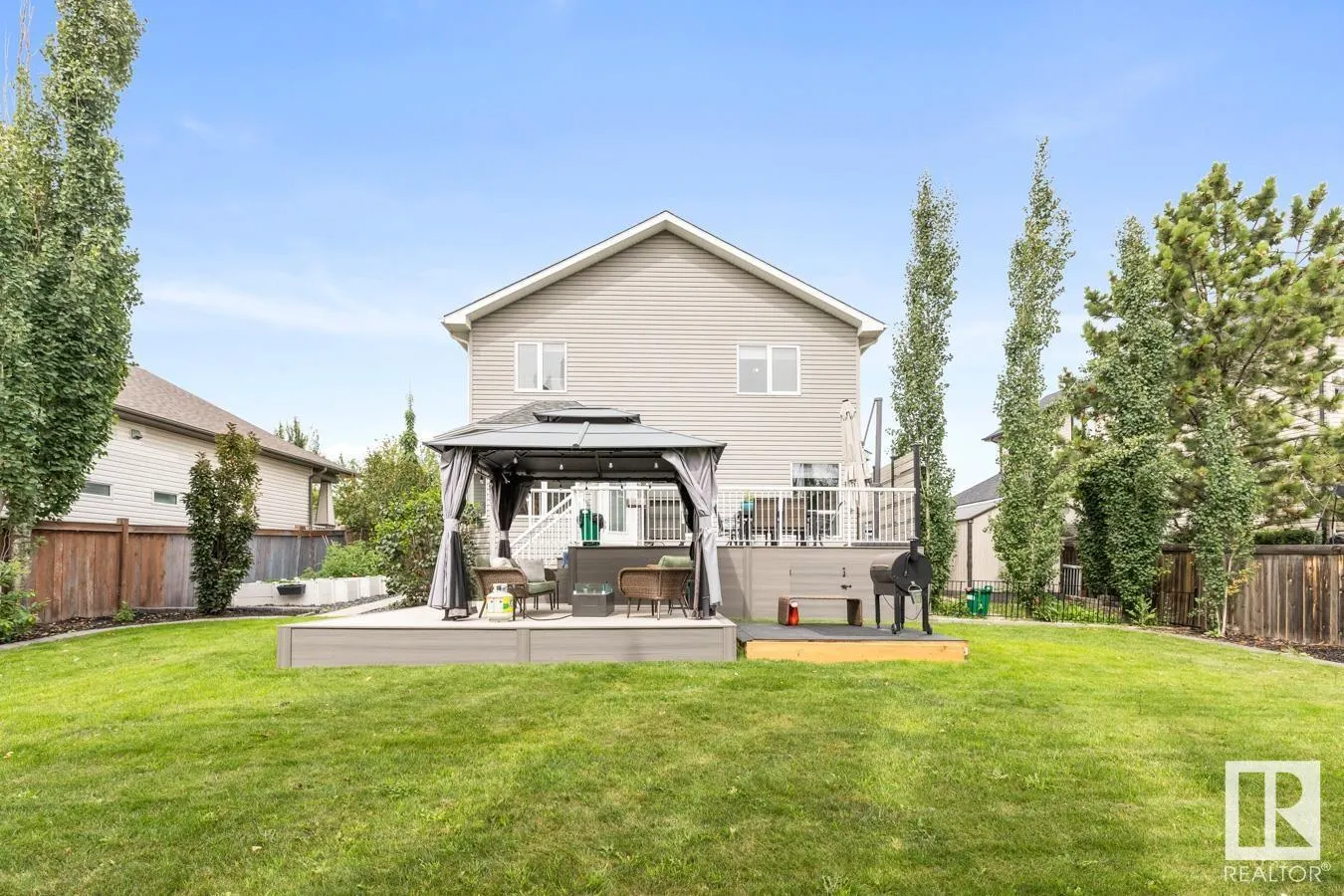7 CREEKSIDE DR