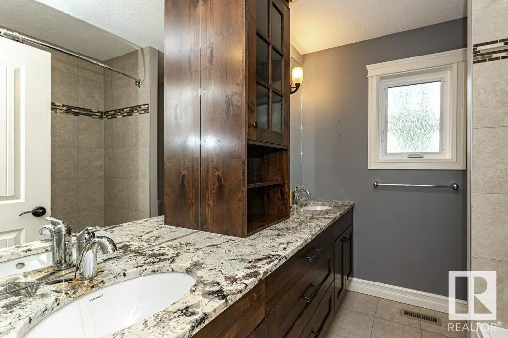 637 Estate DR
