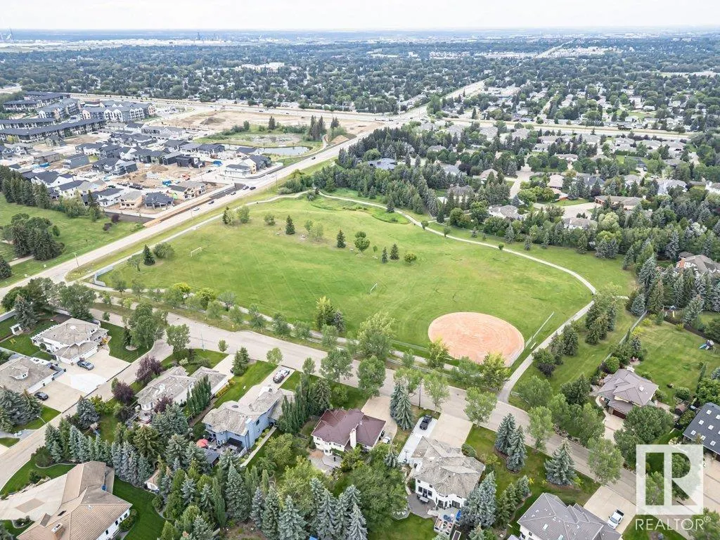 637 Estate DR