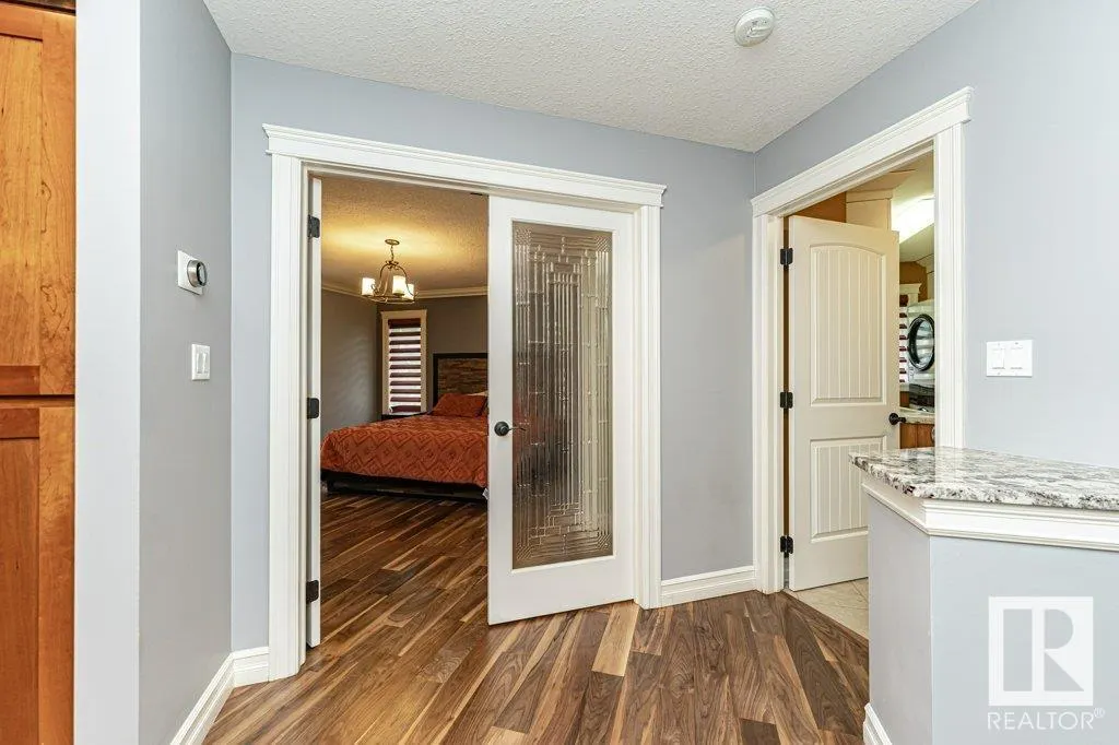 637 Estate DR