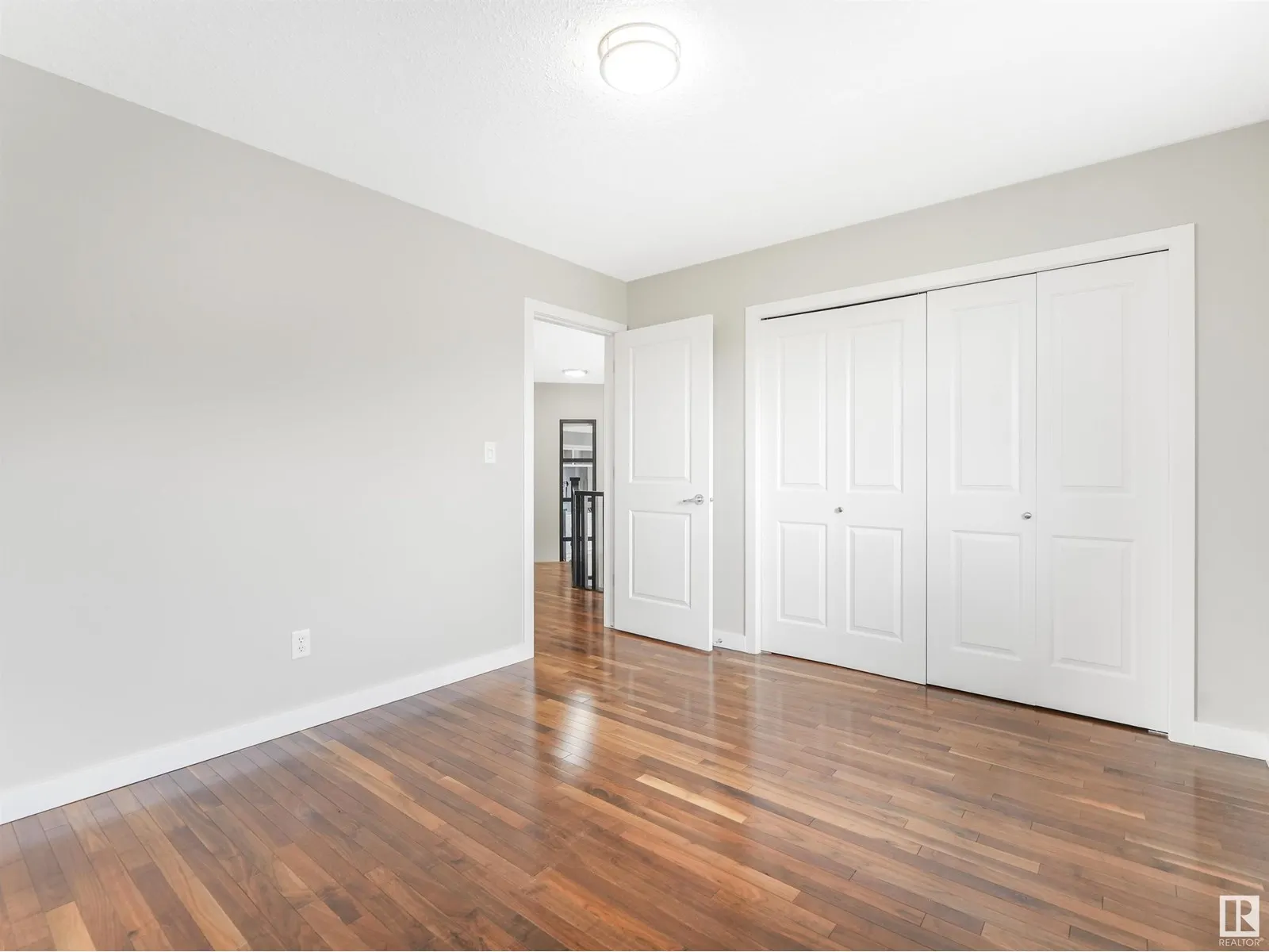 55 RIDGELAND PT
