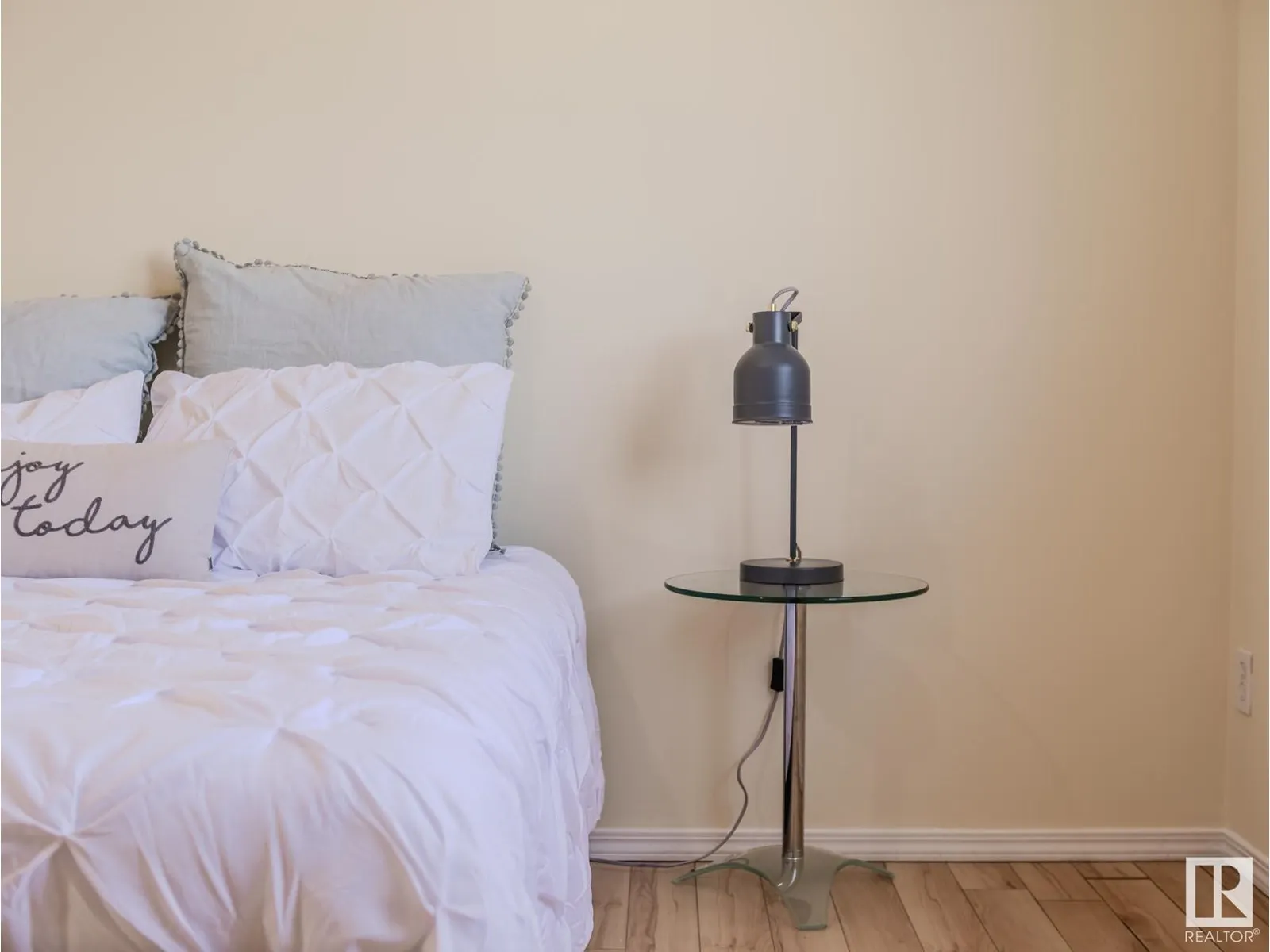 15013 135A ST NW