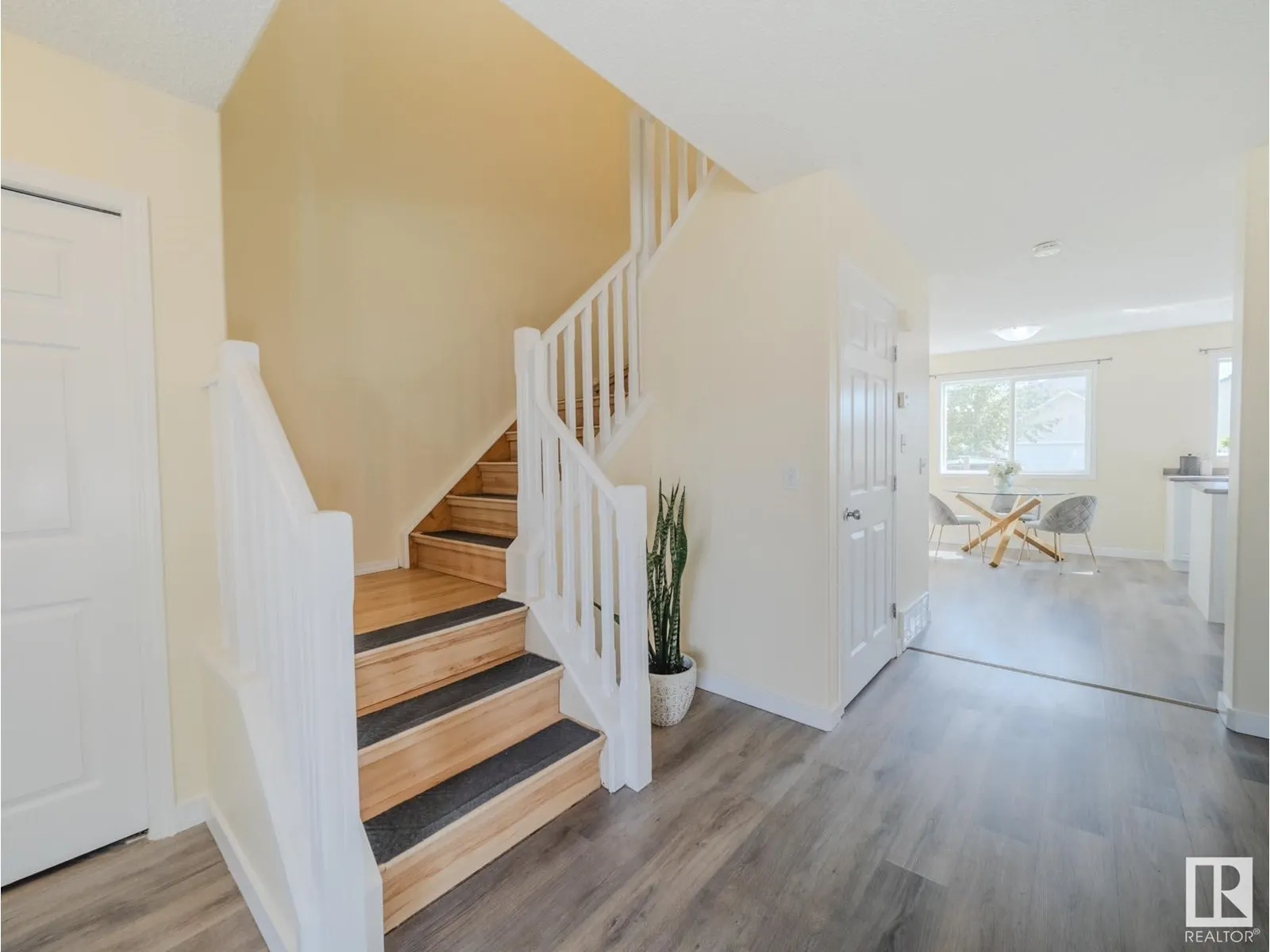15013 135A ST NW