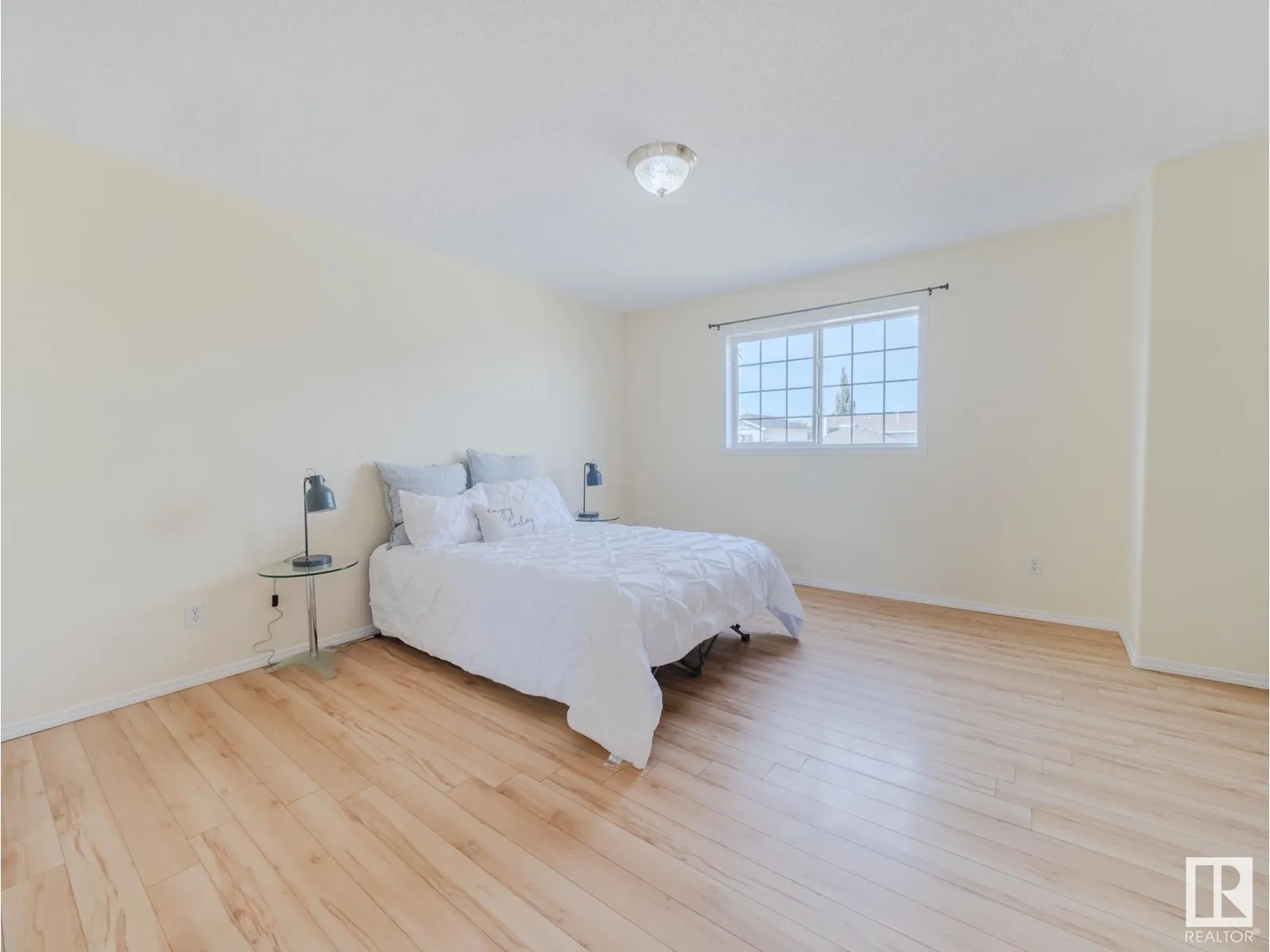 15013 135A ST NW