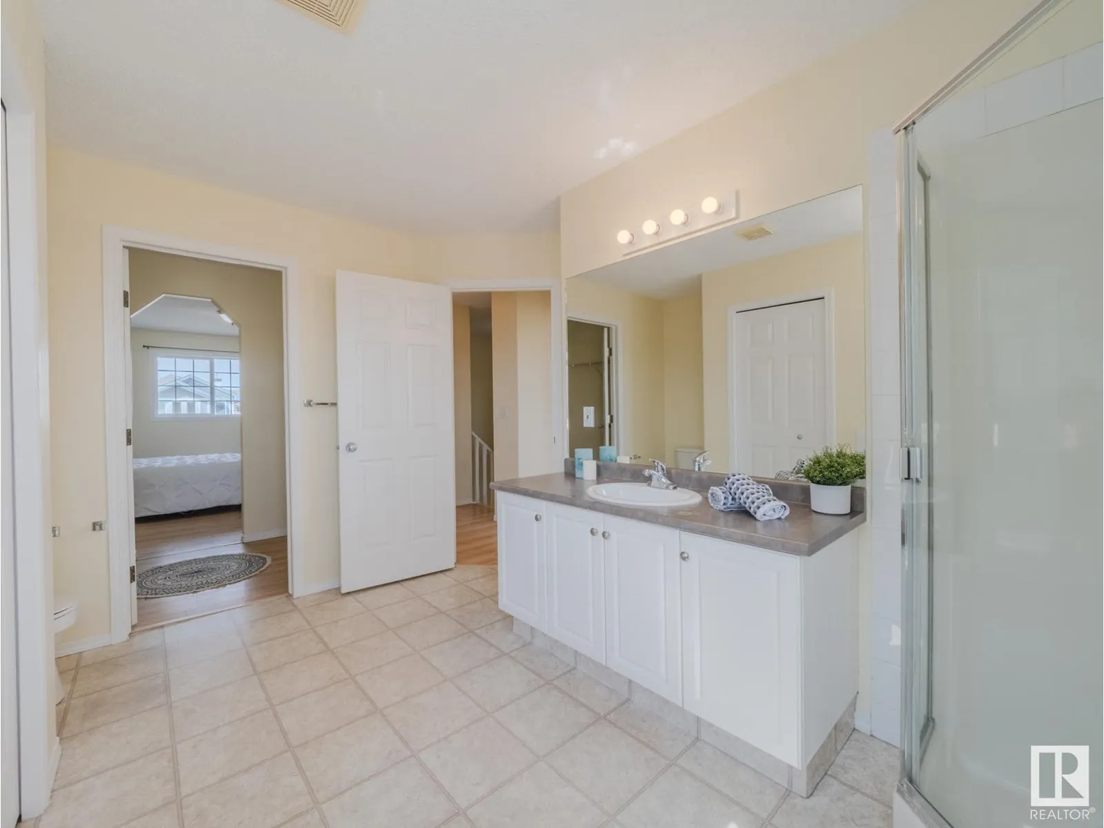 15013 135A ST NW