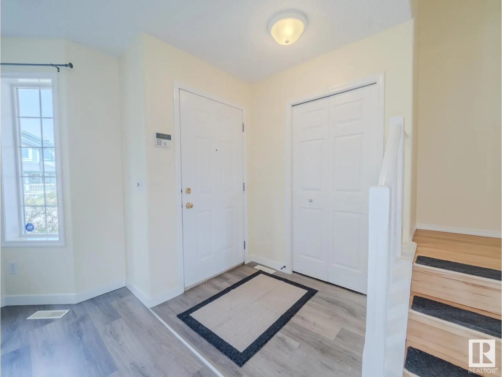 15013 135A ST NW
