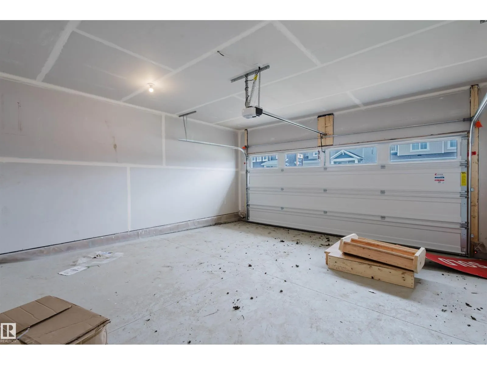 1133 Crestview TC