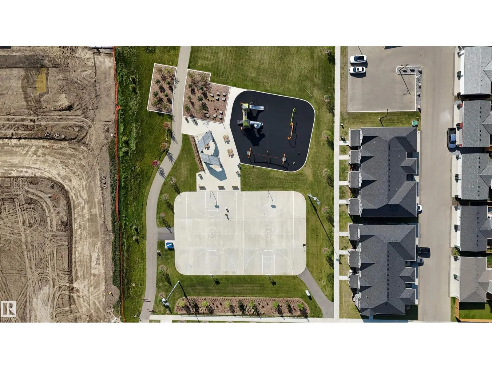 1133 Crestview TC