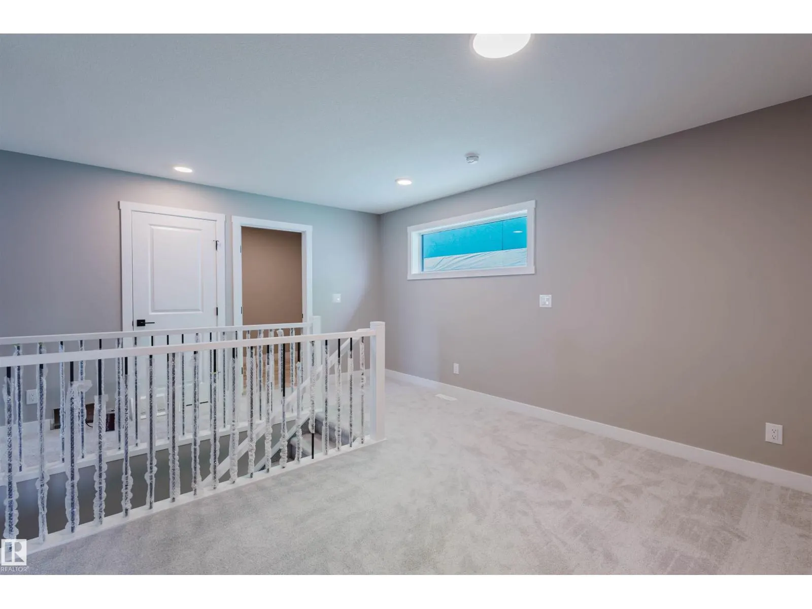 1133 Crestview TC