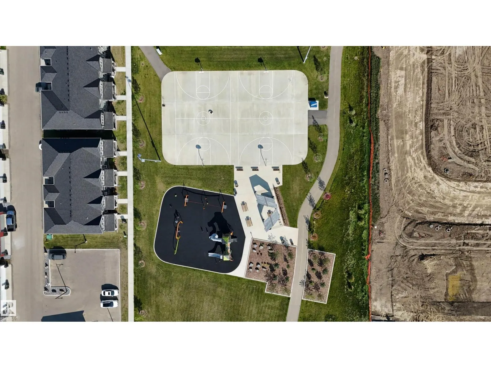 1133 Crestview TC