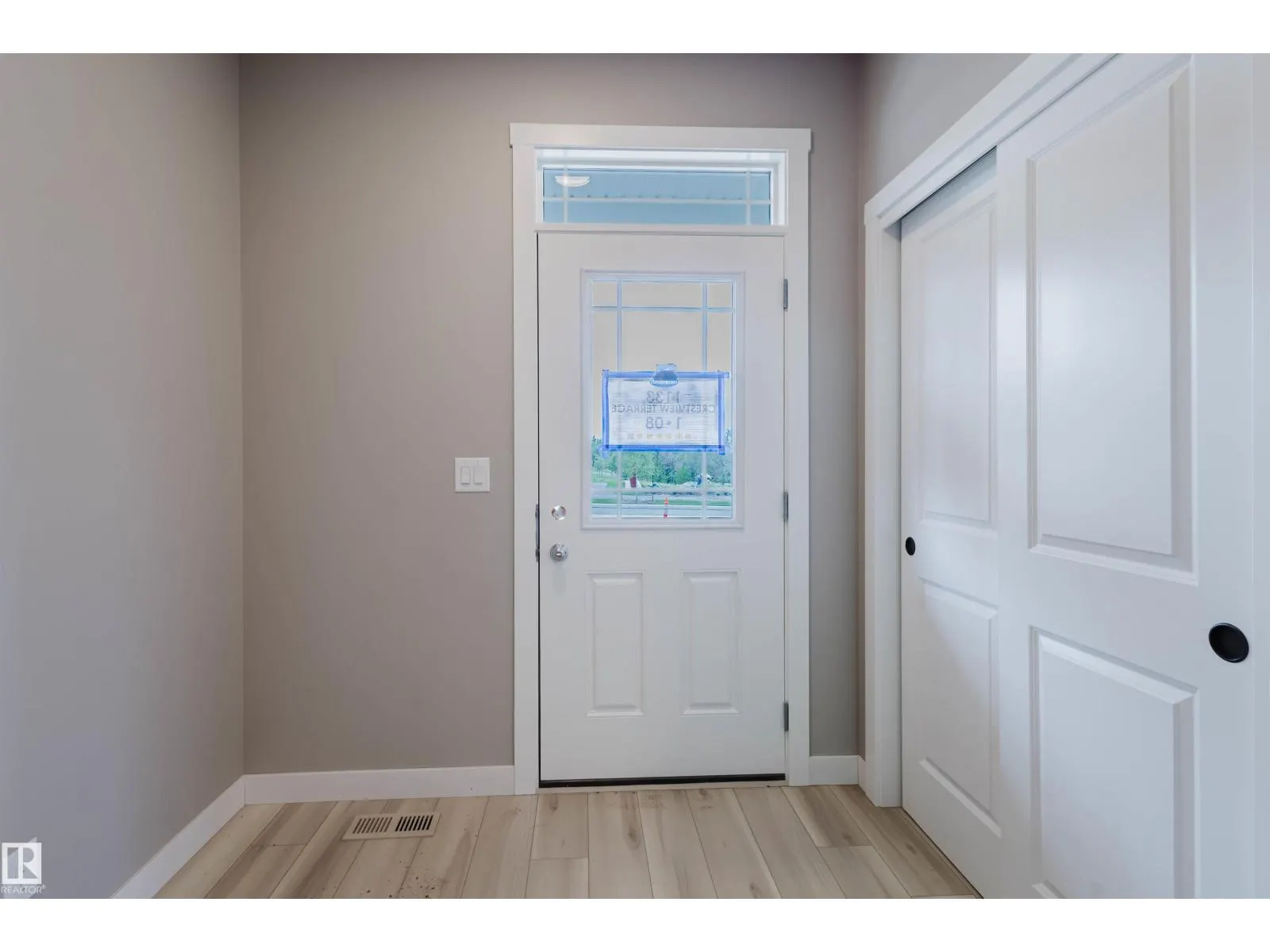 1133 Crestview TC