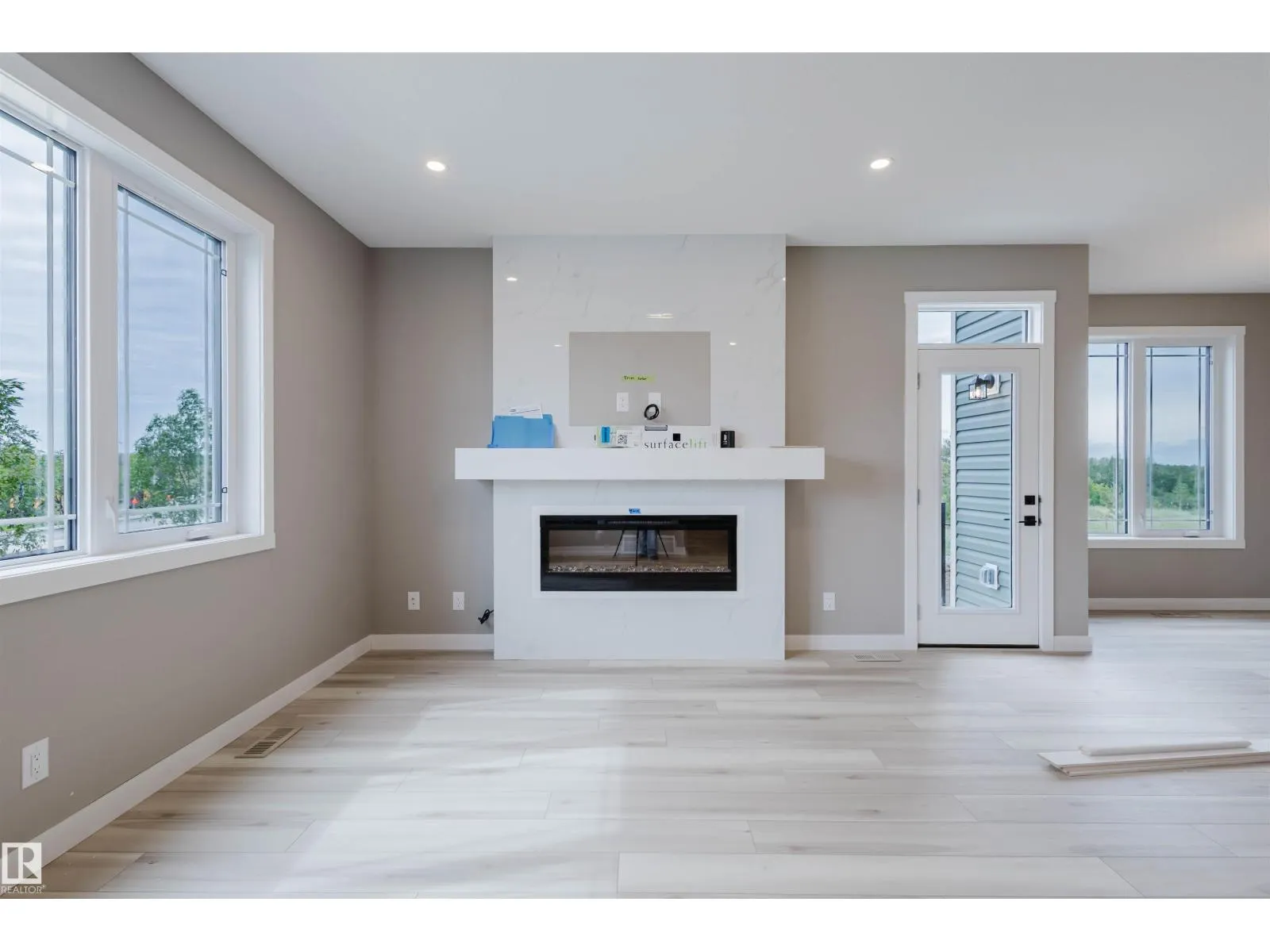 1133 Crestview TC