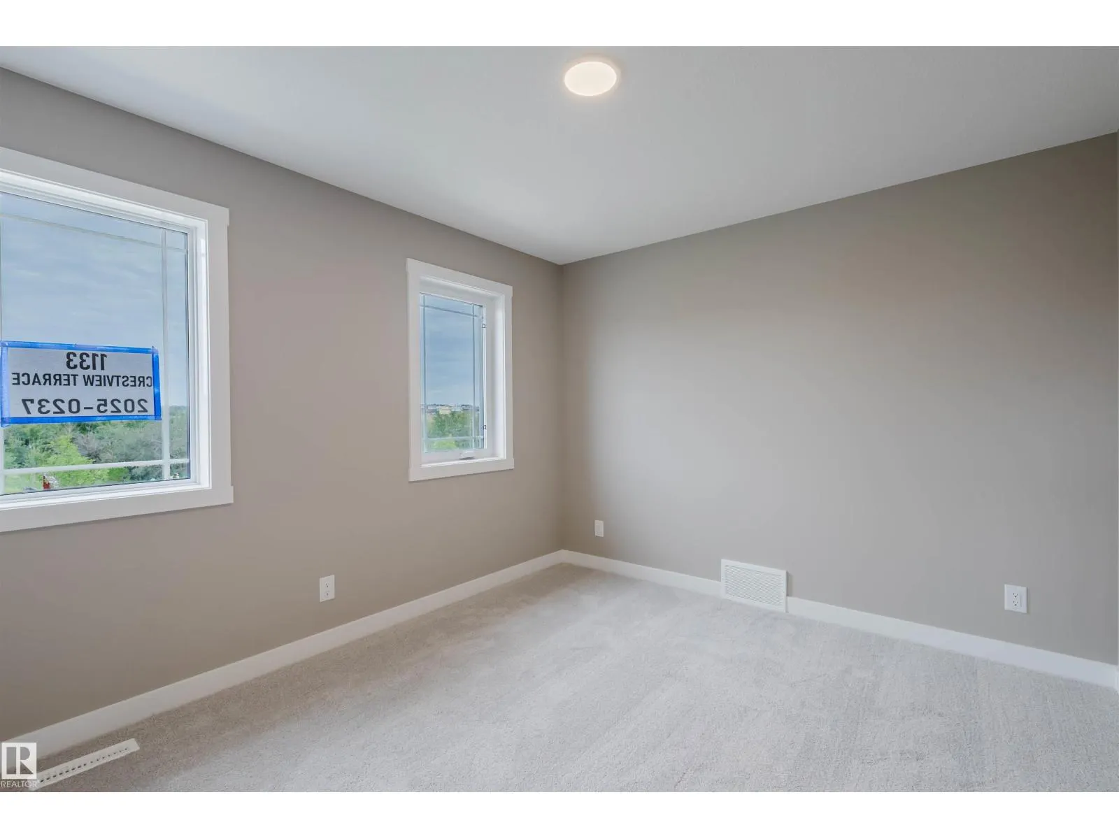 1133 Crestview TC