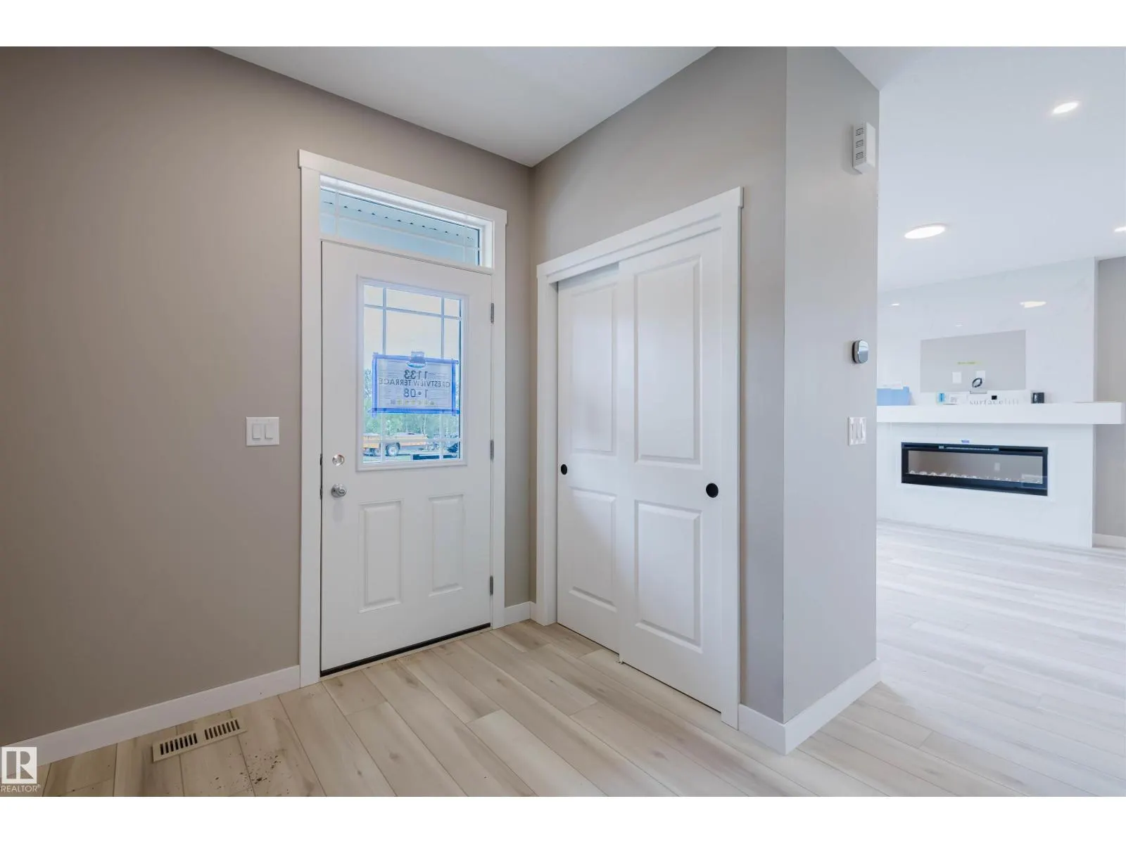 1133 Crestview TC