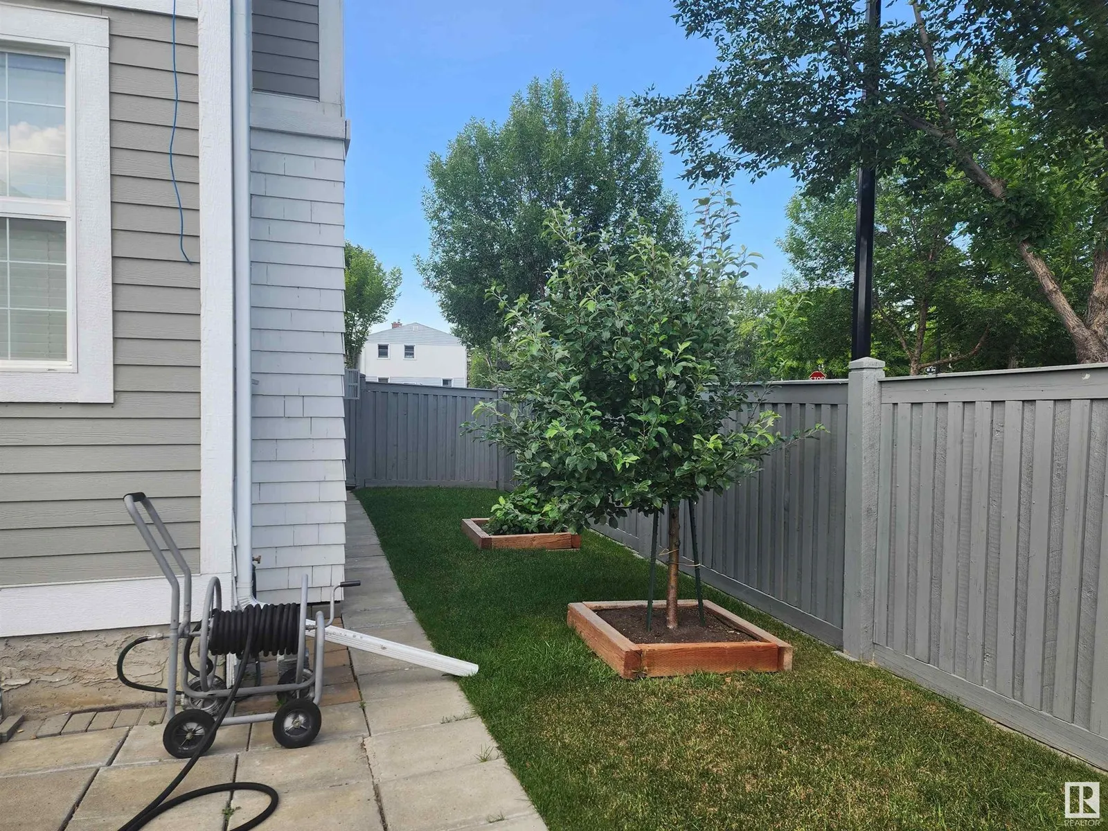 129 GRIESBACH RD NW