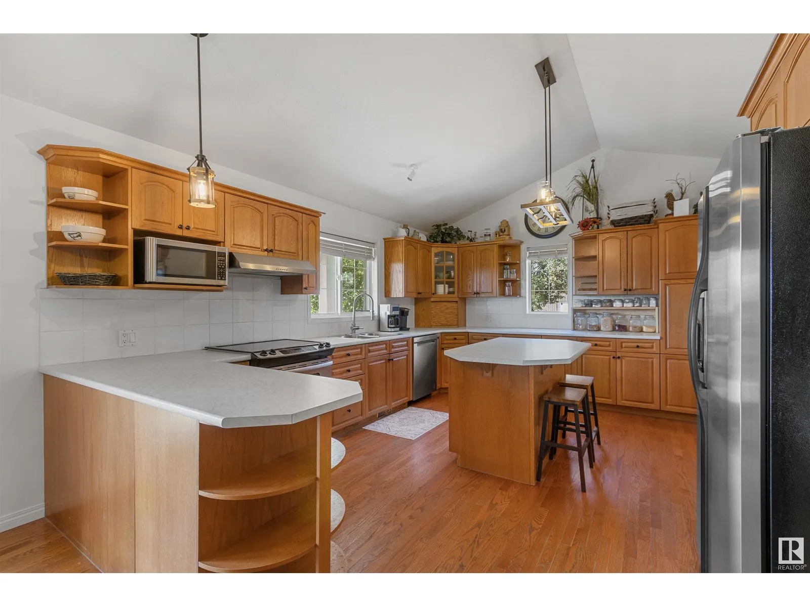 111 6st SW