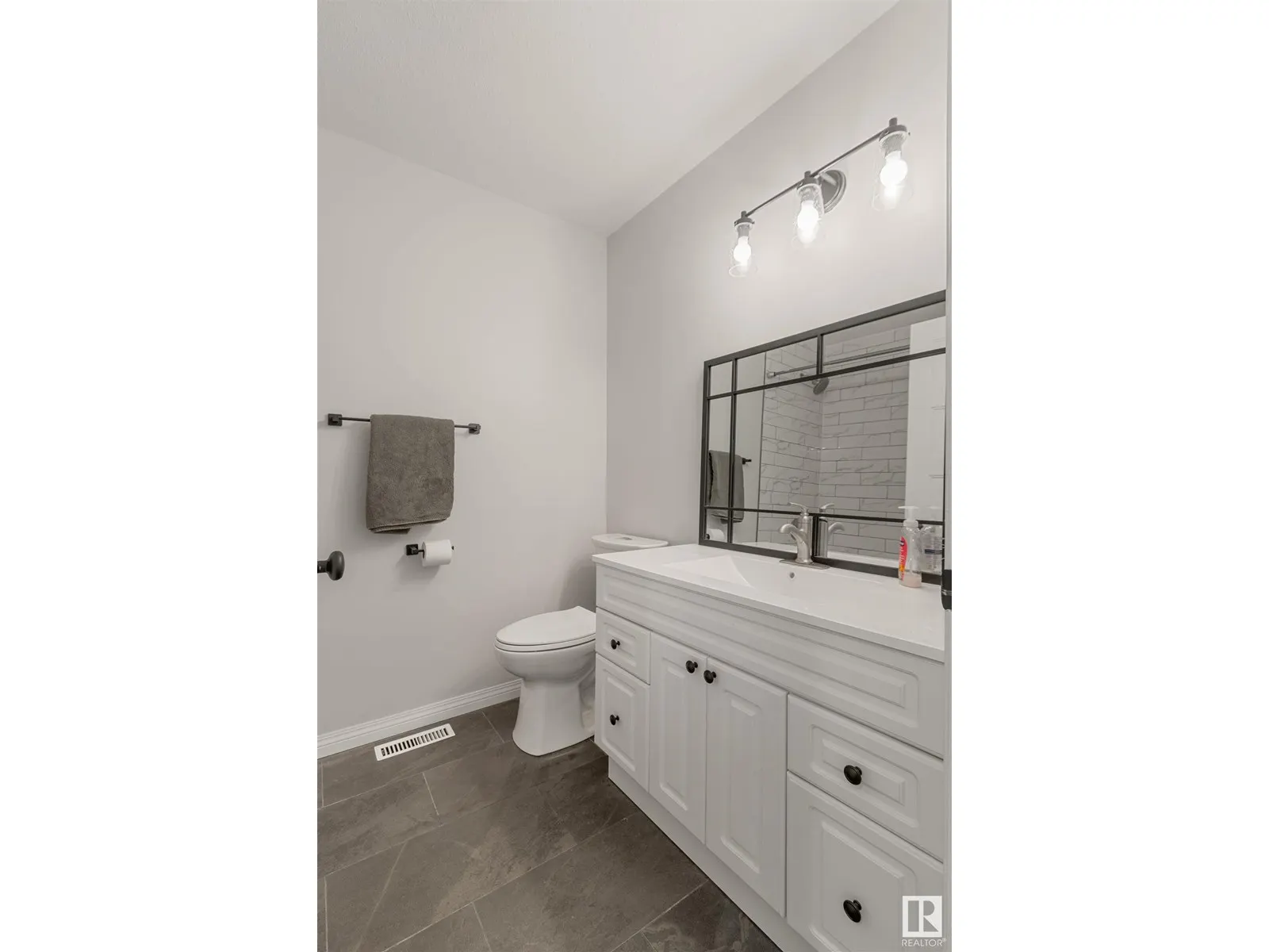 111 6st SW