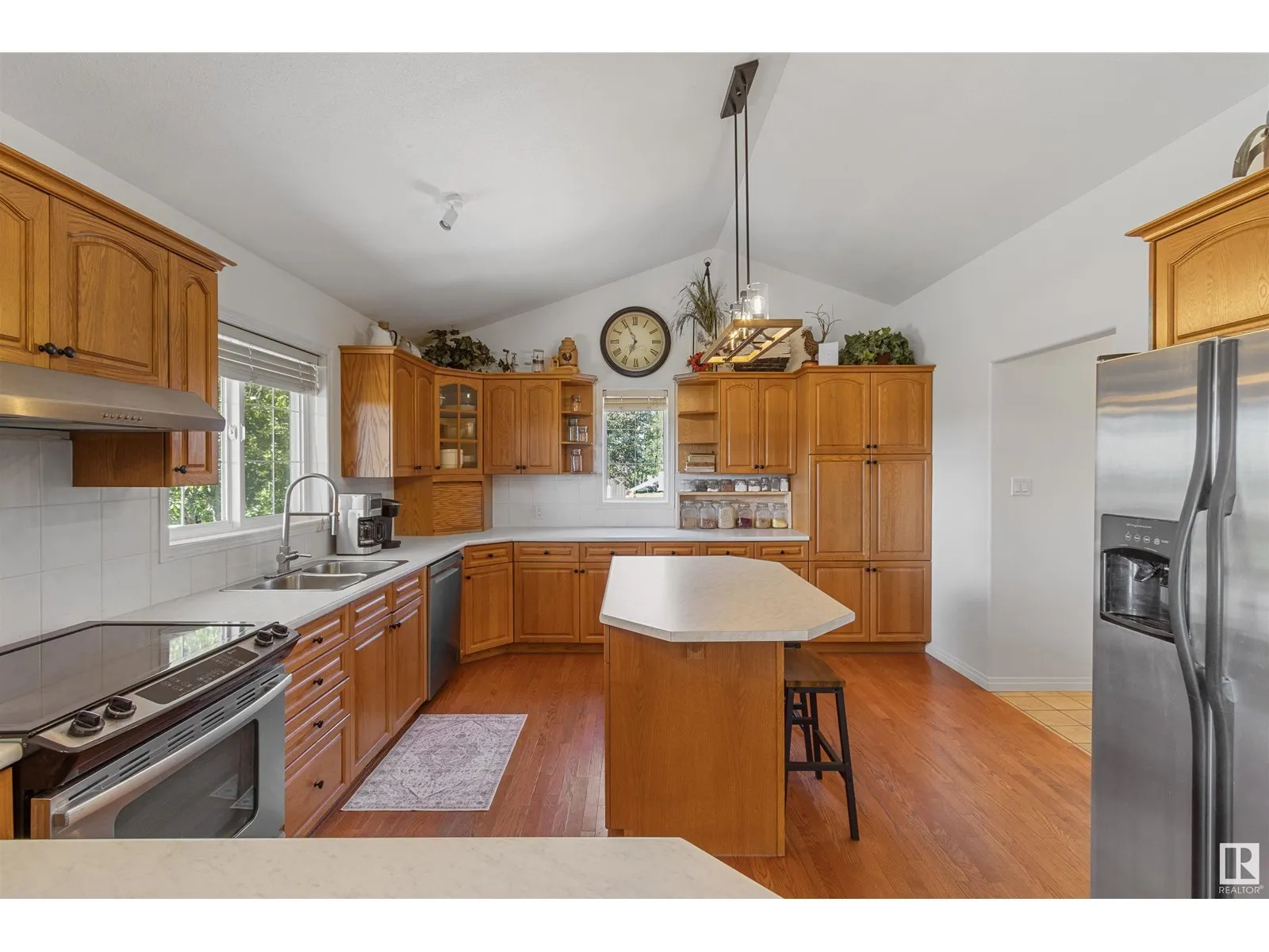 111 6st SW